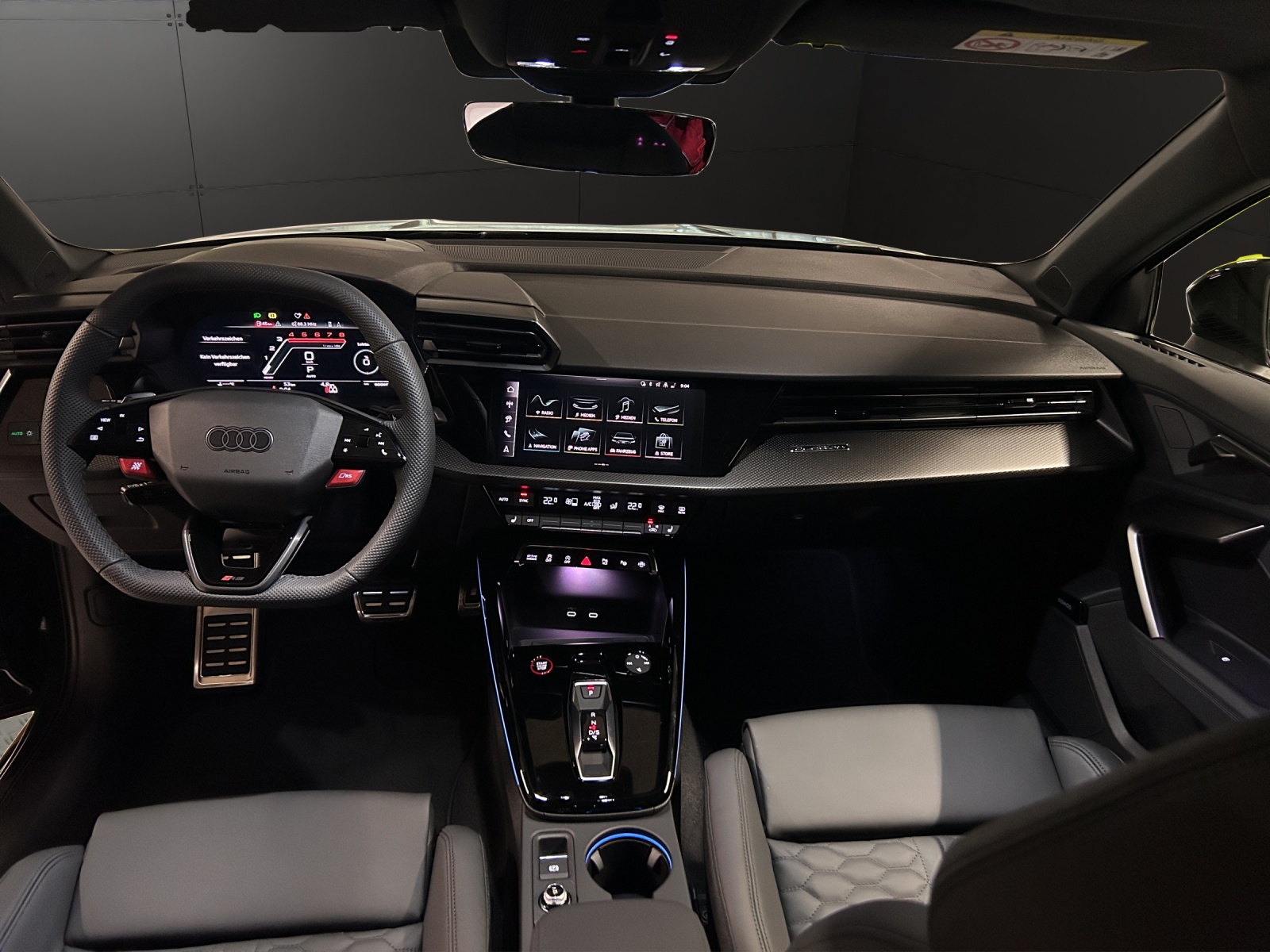 AUDI RS3 Sportback 2.5 TSI quattro S-tronic-image-12