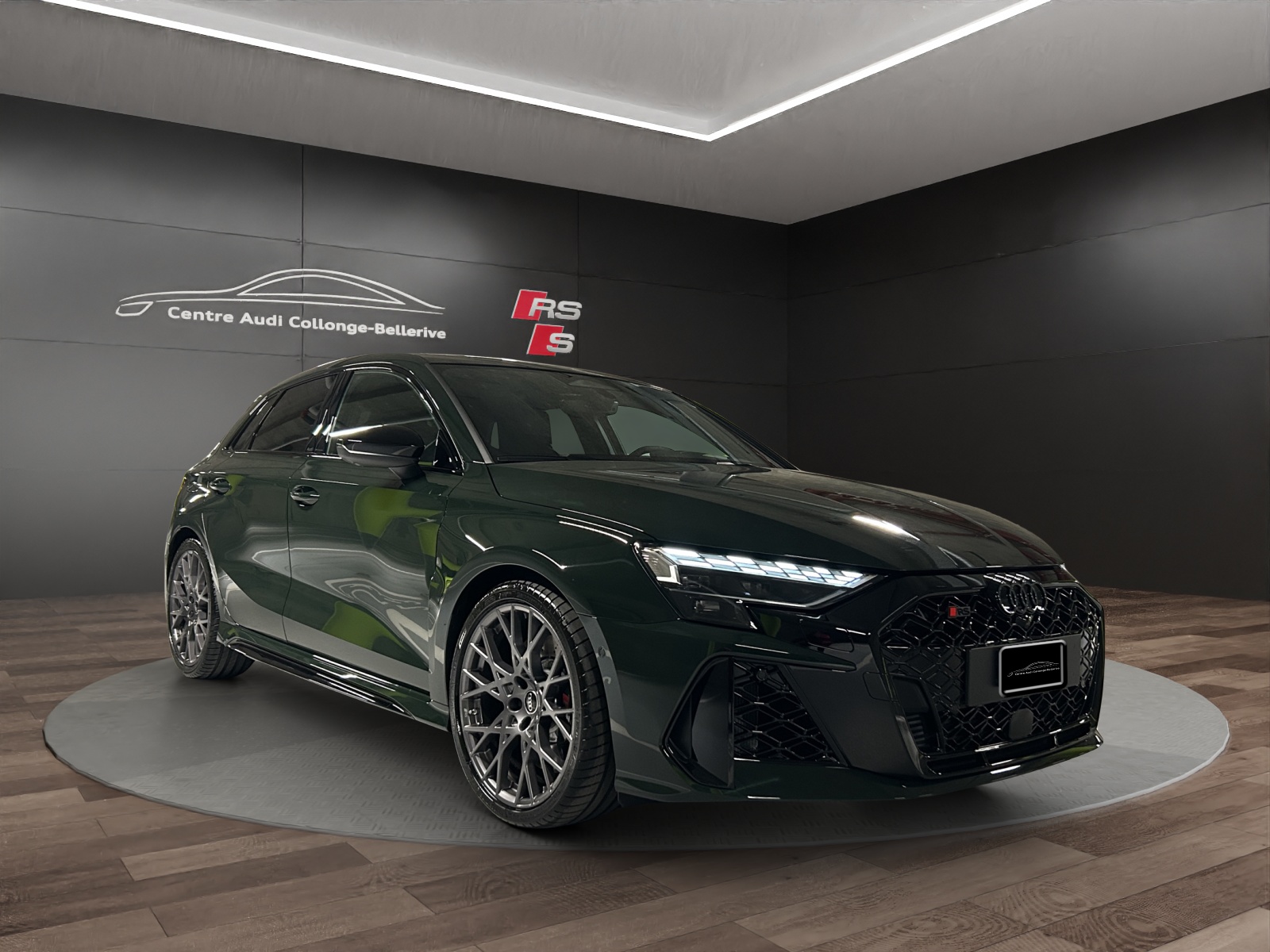 AUDI RS3 Sportback 2.5 TSI quattro S-tronic-image-7