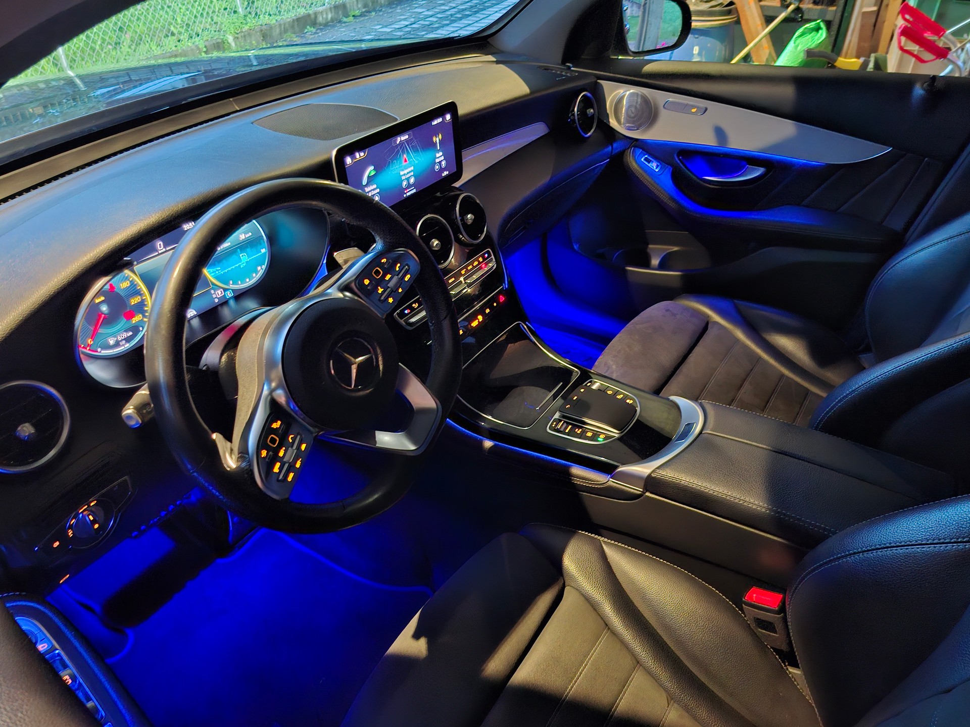 MERCEDES-BENZ GLC 220 d 4m-image-7