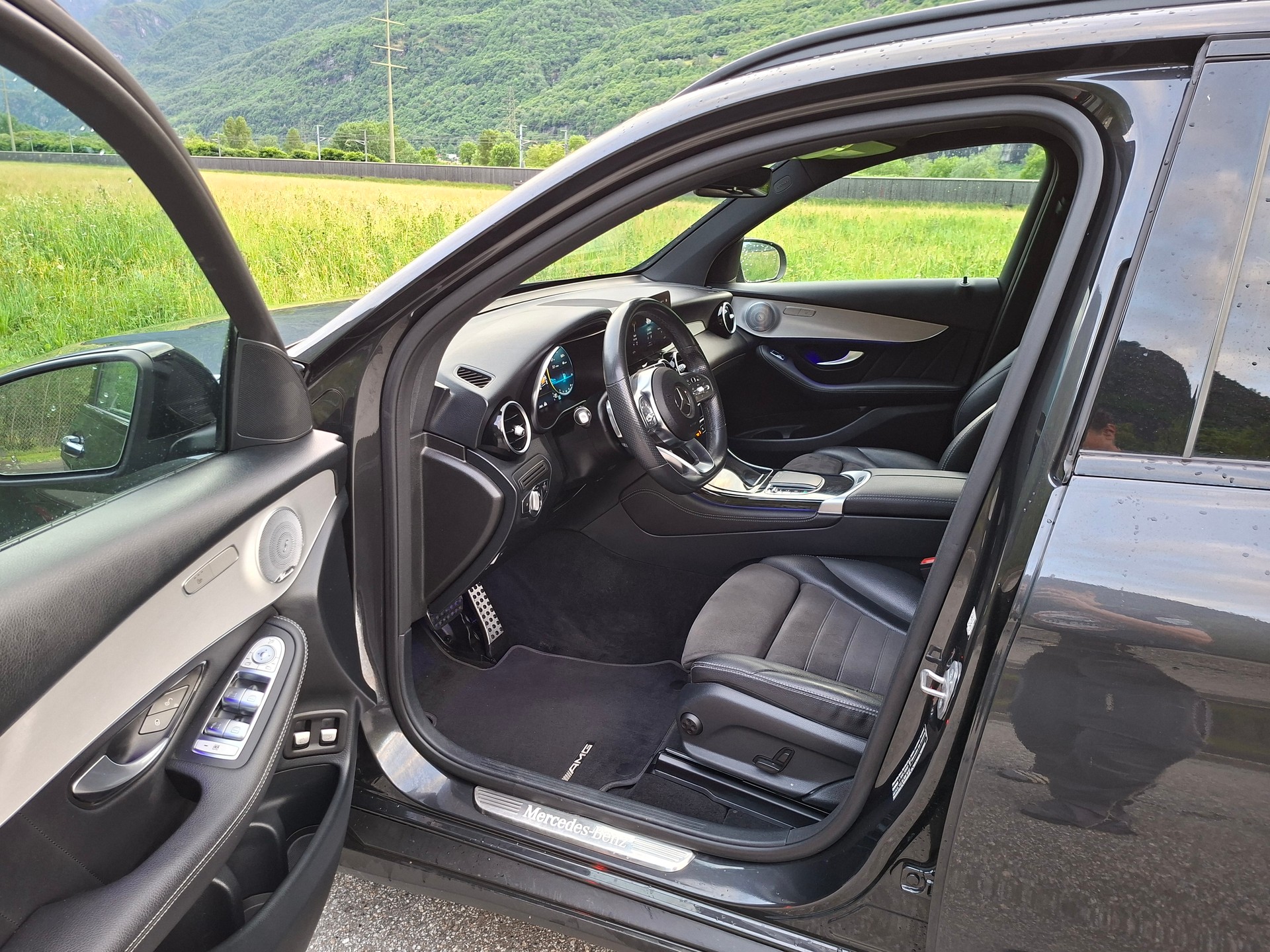 MERCEDES-BENZ GLC 220 d 4m-image-4