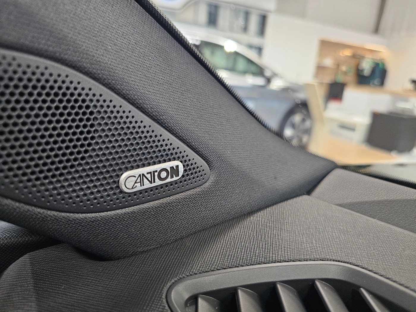 SKODA Kodiaq 2.0 TSI RS 4x4-image-18