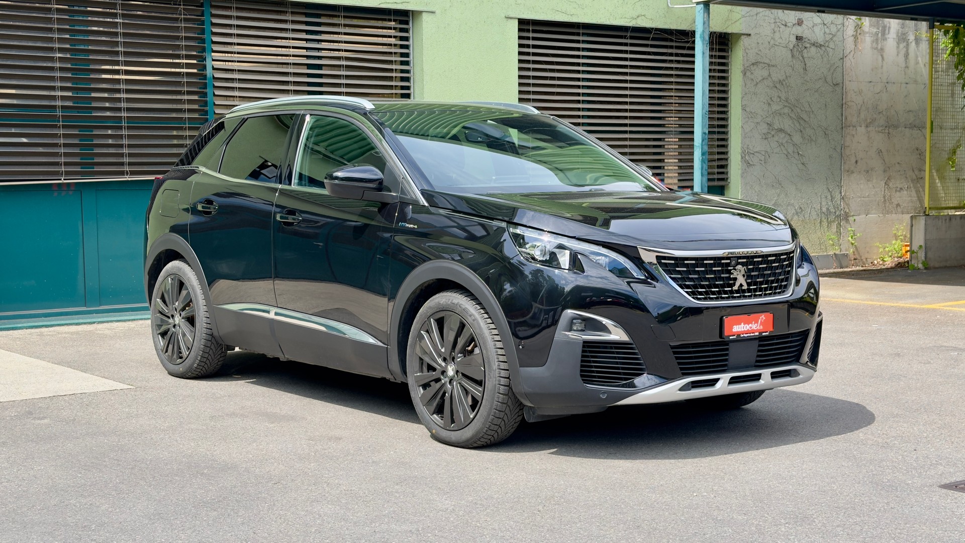 PEUGEOT 3008 300e Hybrid4 GT EAT8-image-6