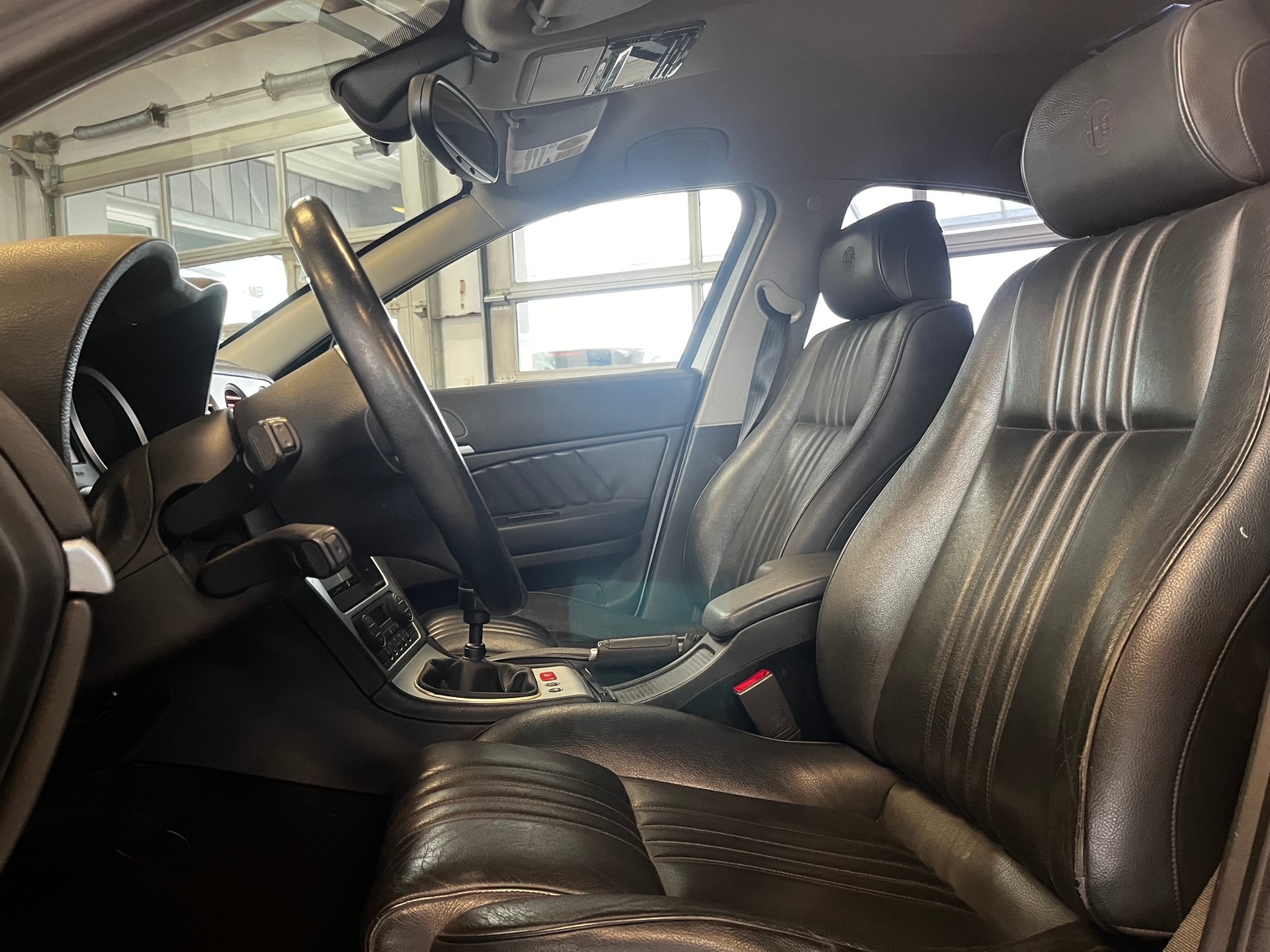ALFA ROMEO 159 2.2 JTS-image-9