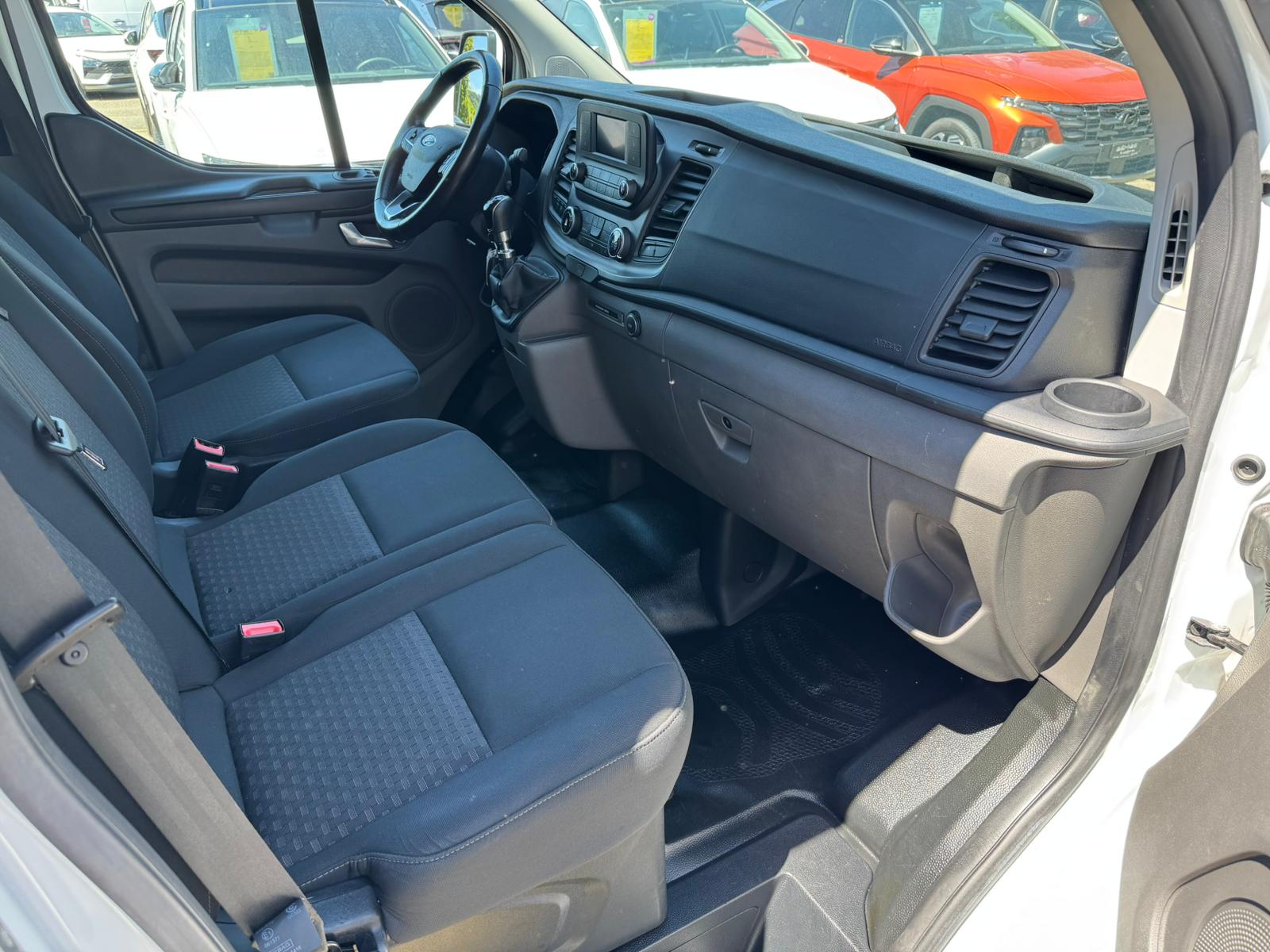FORD Transit Cust 320 L1 Trend-image-4