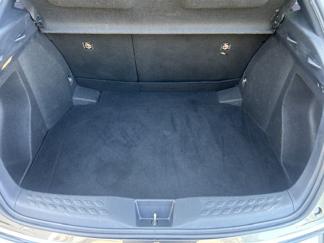 TOYOTA 1.8 HSD STYLE CVT-image-8