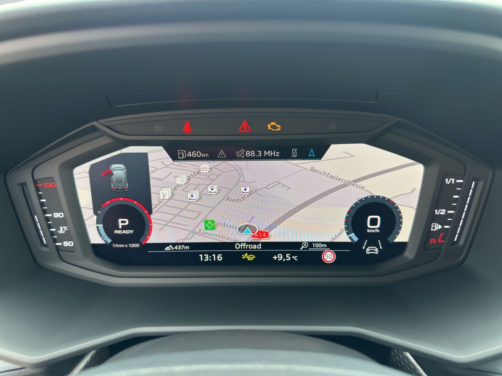 AUDI A1 Sportback 30 TFSI Attraction S-tronic-image-5
