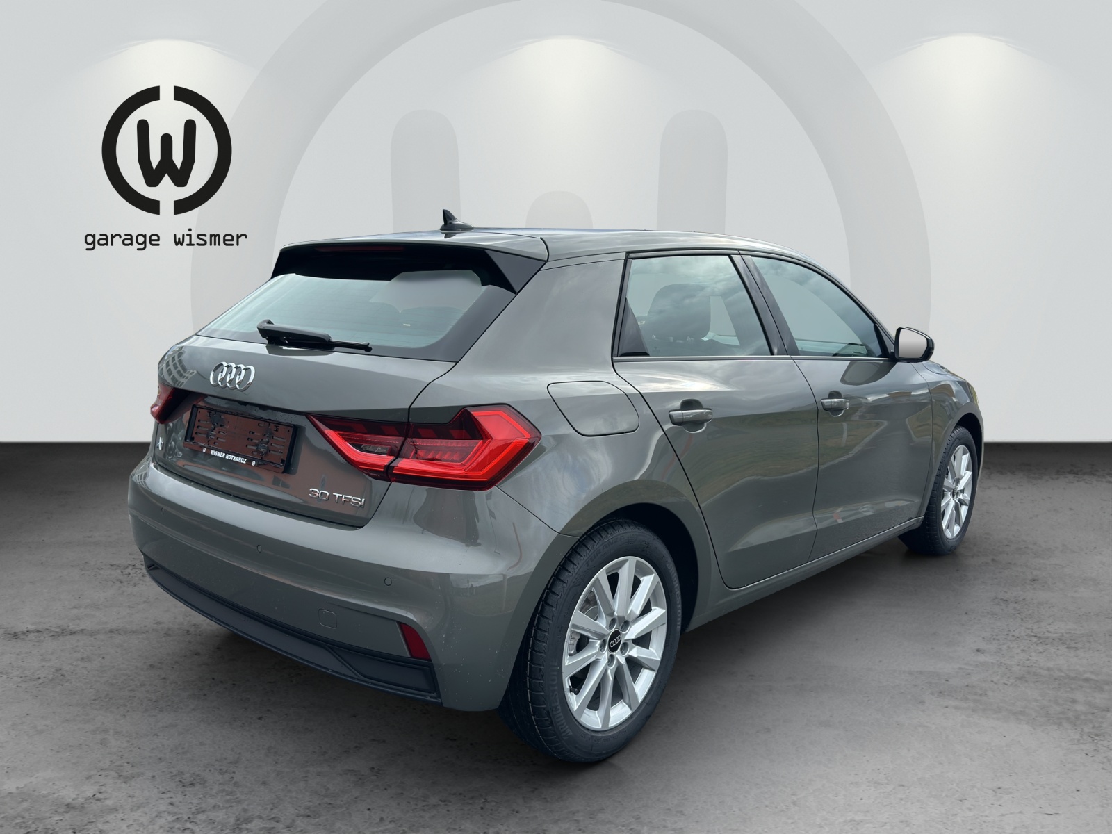 AUDI A1 Sportback 30 TFSI Attraction S-tronic-image-3
