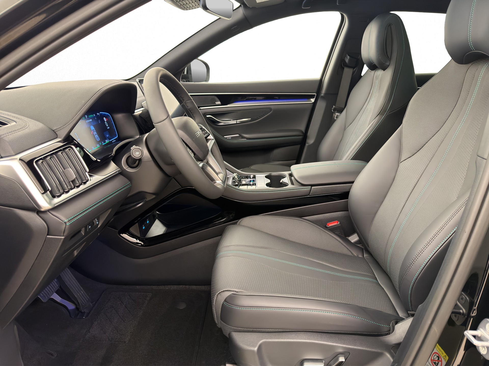 BYD Seal U DM-i Design AWD-image-6