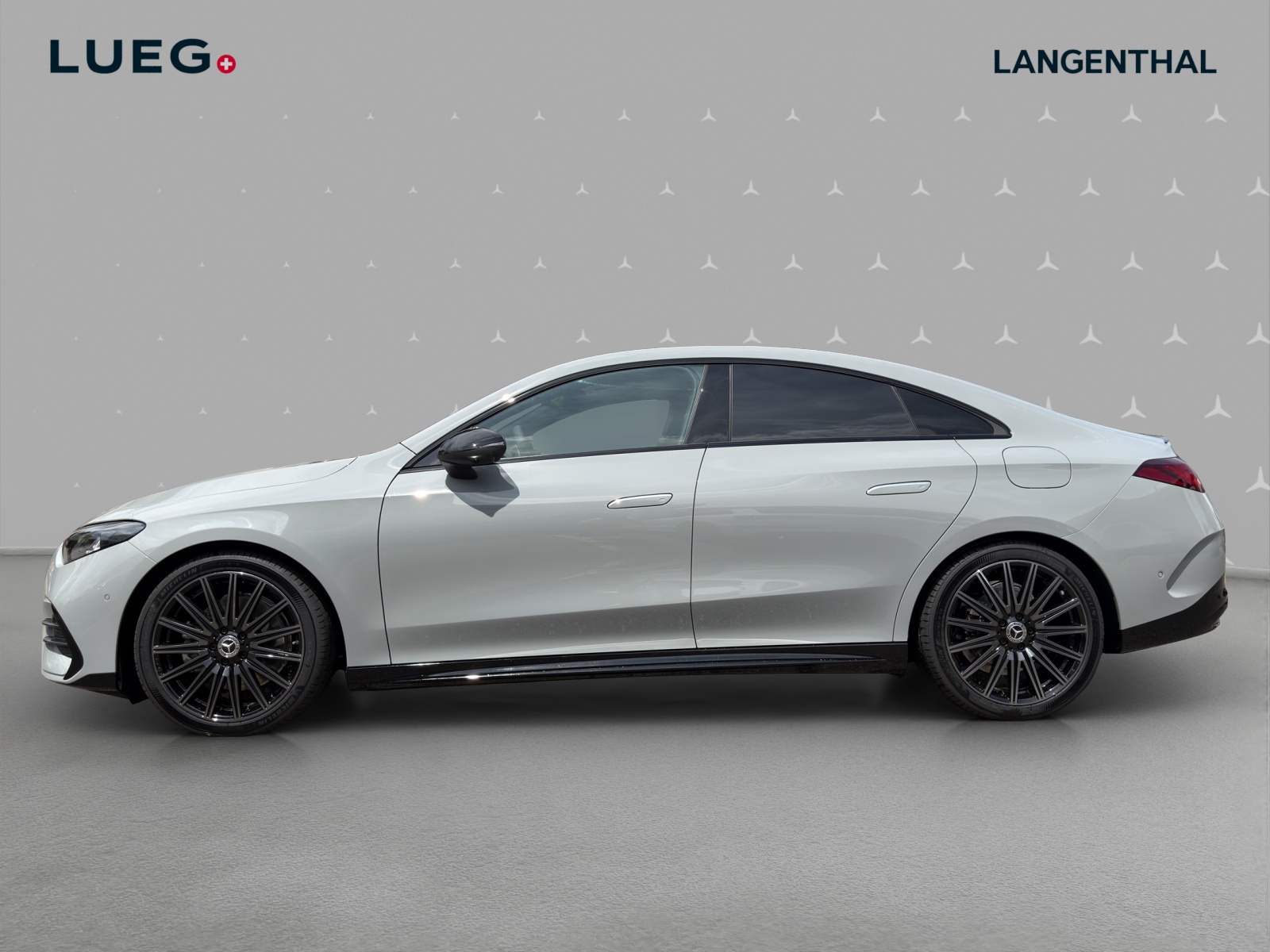 MERCEDES-BENZ CLA 220 8G-DCT 4Matic-image-1