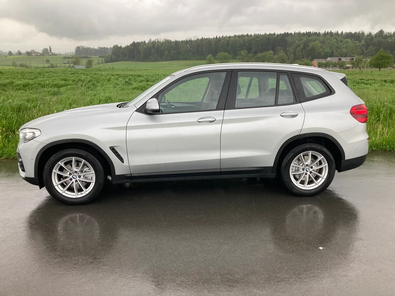 BMW X3 xDrive 20d Luxury Line Steptronic-image-4