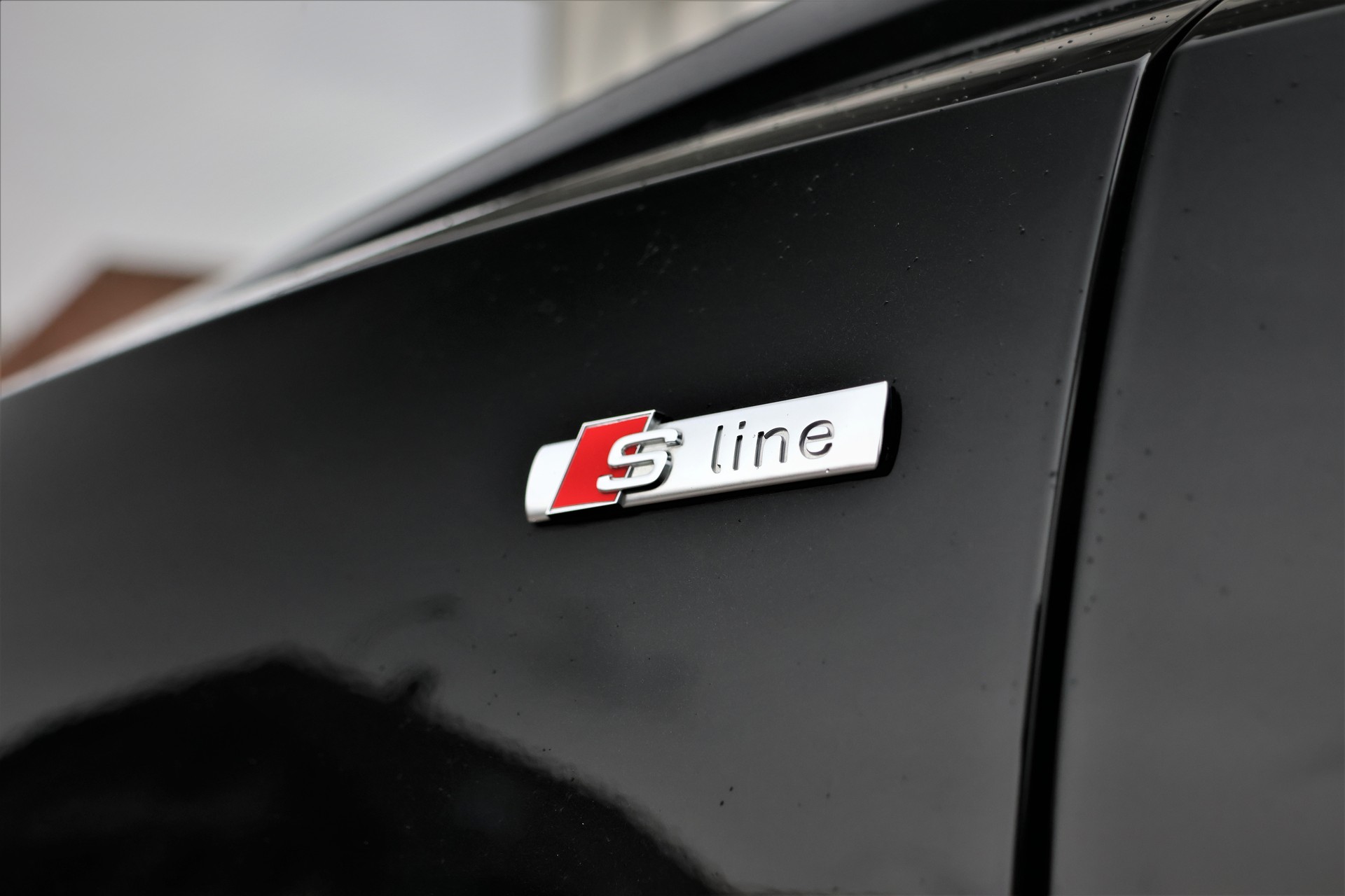 AUDI Q3 Sportback 40 TFSI S line quattro S-tronic (CH)-image-7