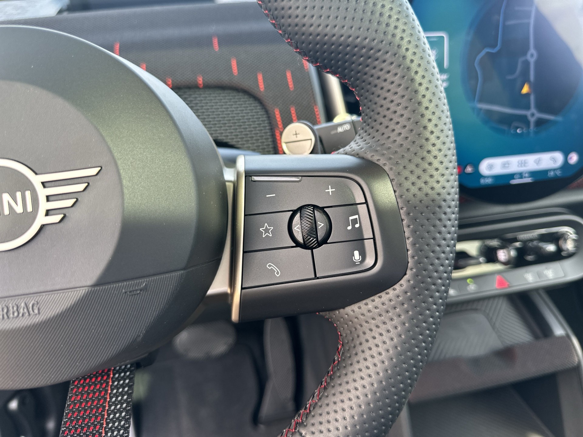 MINI Countryman S ALL4 Steptronic-image-15