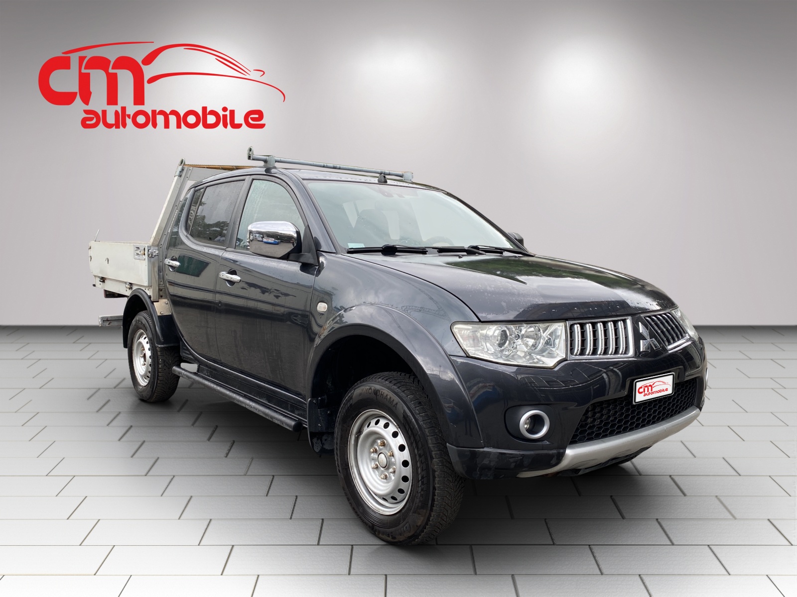 MITSUBISHI L 200 2.5 DID Invite Double Cab-image-3