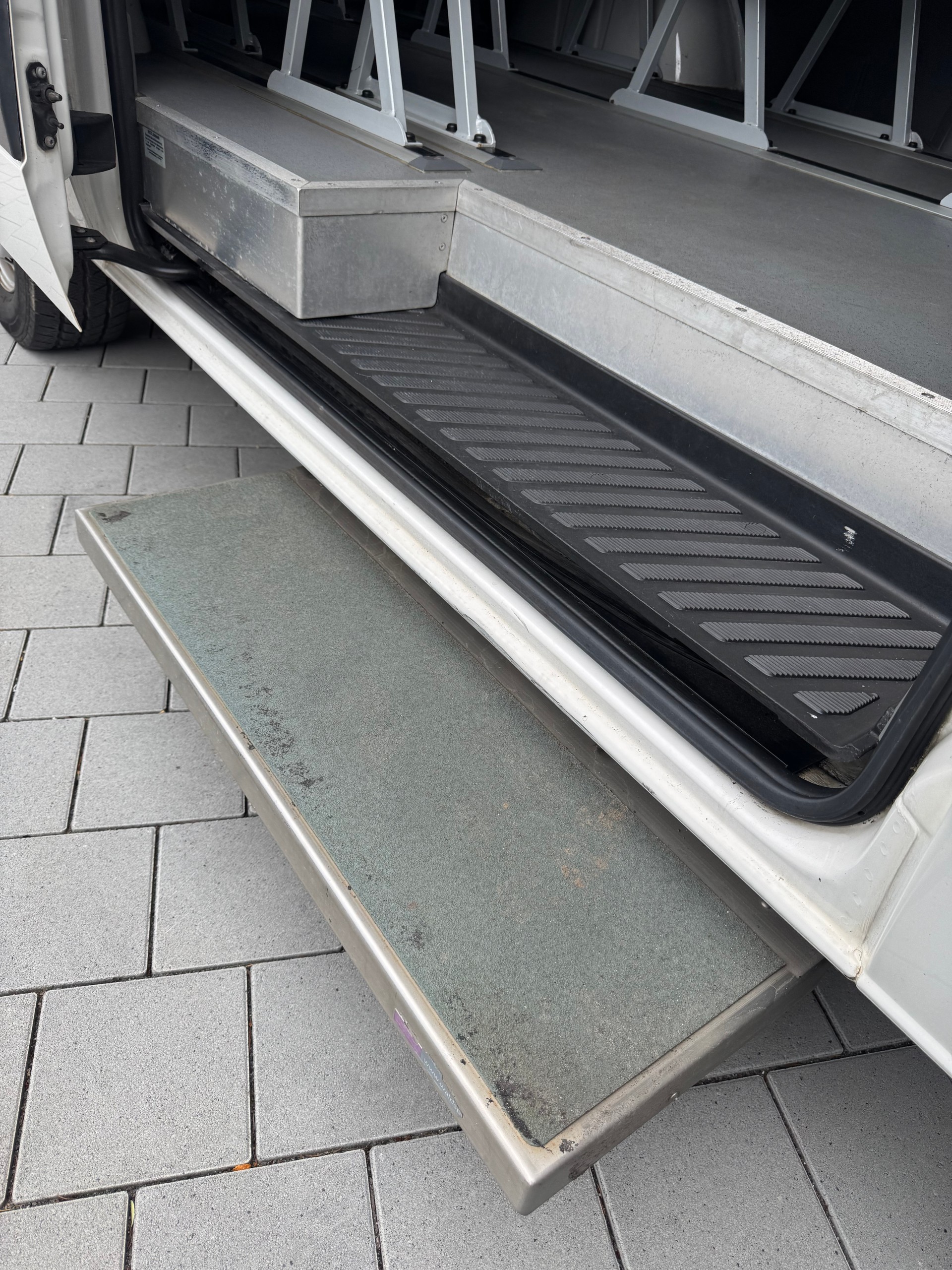 VW CRAFTER 35 2.0 BiTDI CR *14Plätzer*-image-15