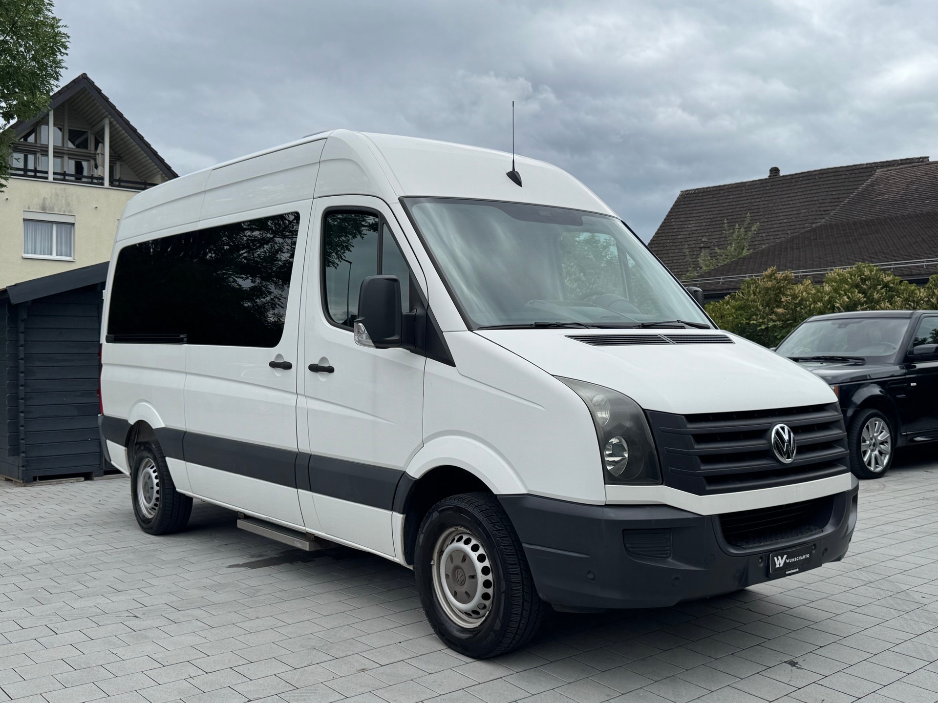 VW CRAFTER 35 2.0 BiTDI CR *14Plätzer*-image-0