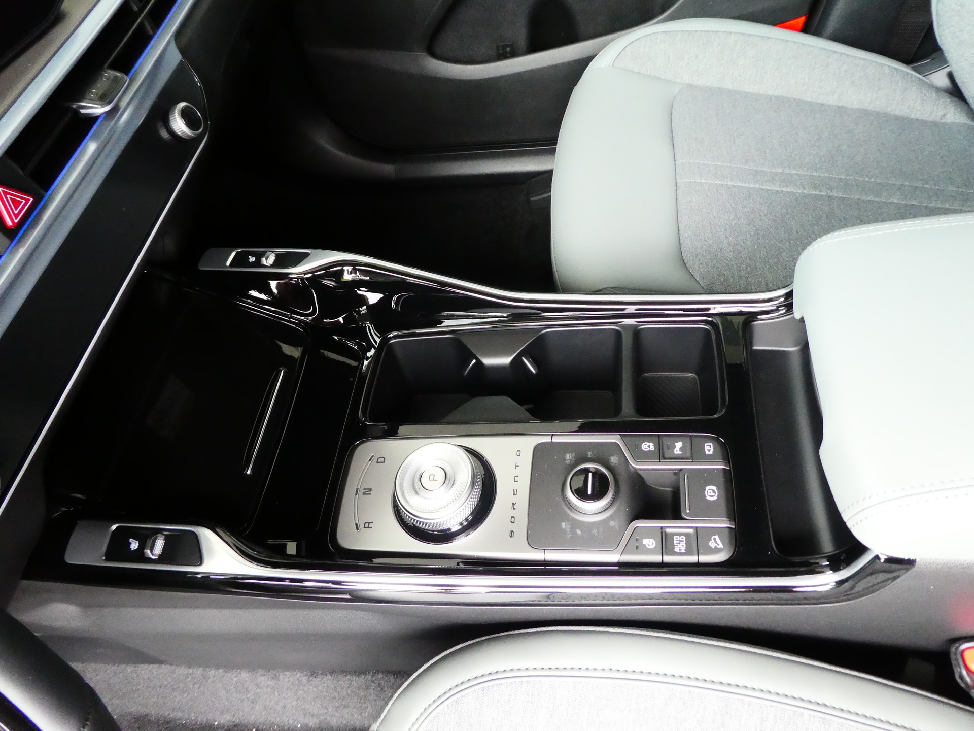 KIA Sorento 2.2 7P Power DCT-image-12