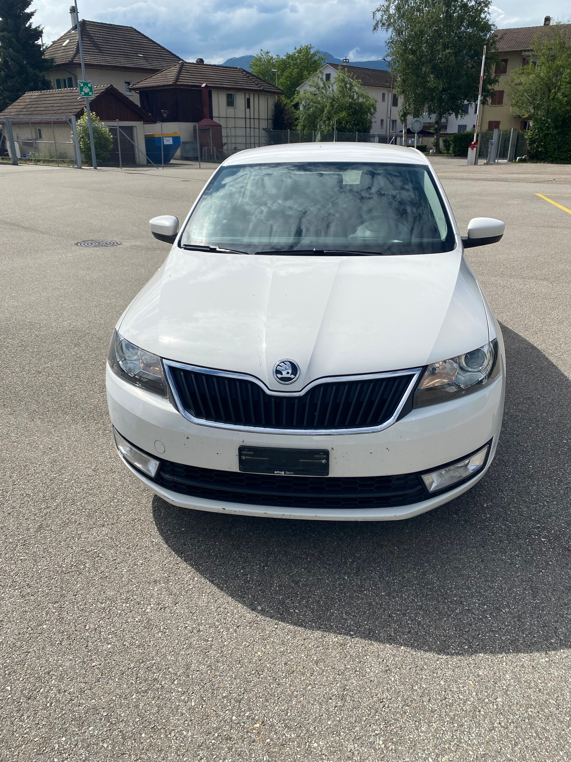 SKODA Rapid Spaceback 1.6 TDI Ambition-image-1