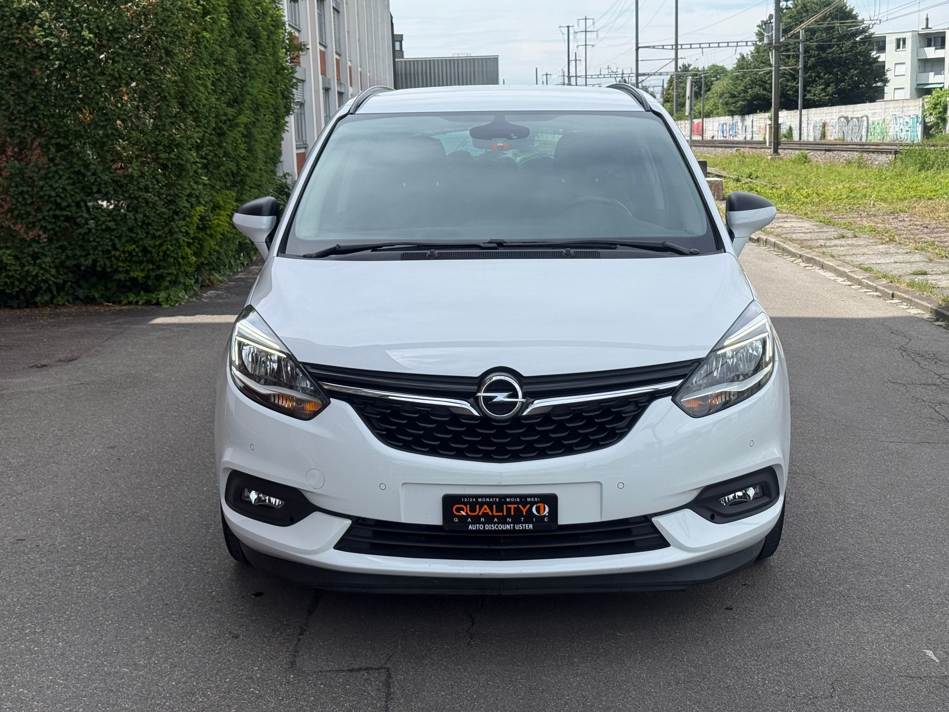 OPEL Zafira 1.6 CDTi Enjoy-image-0