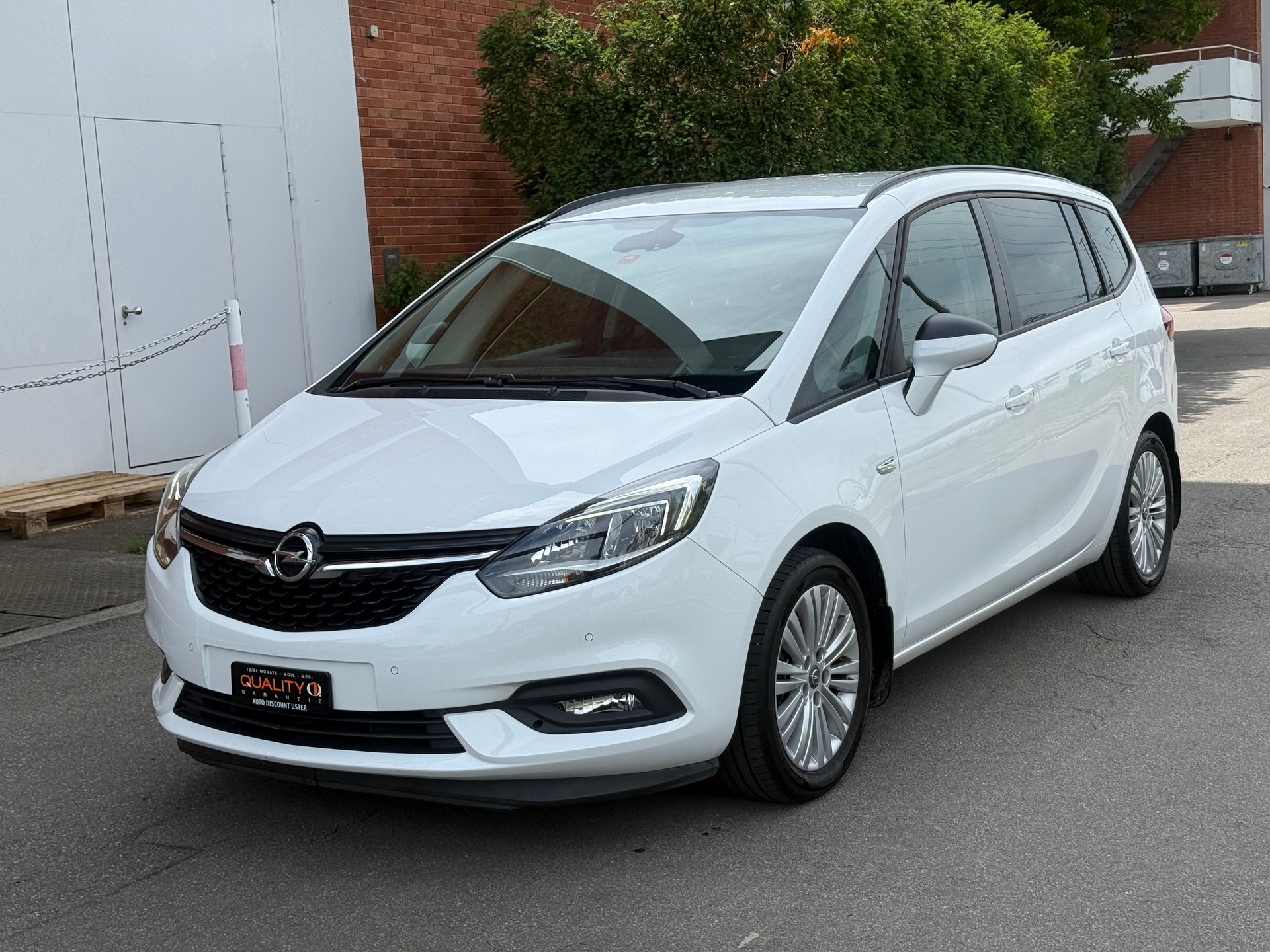 OPEL Zafira 1.6 CDTi Enjoy-image-2