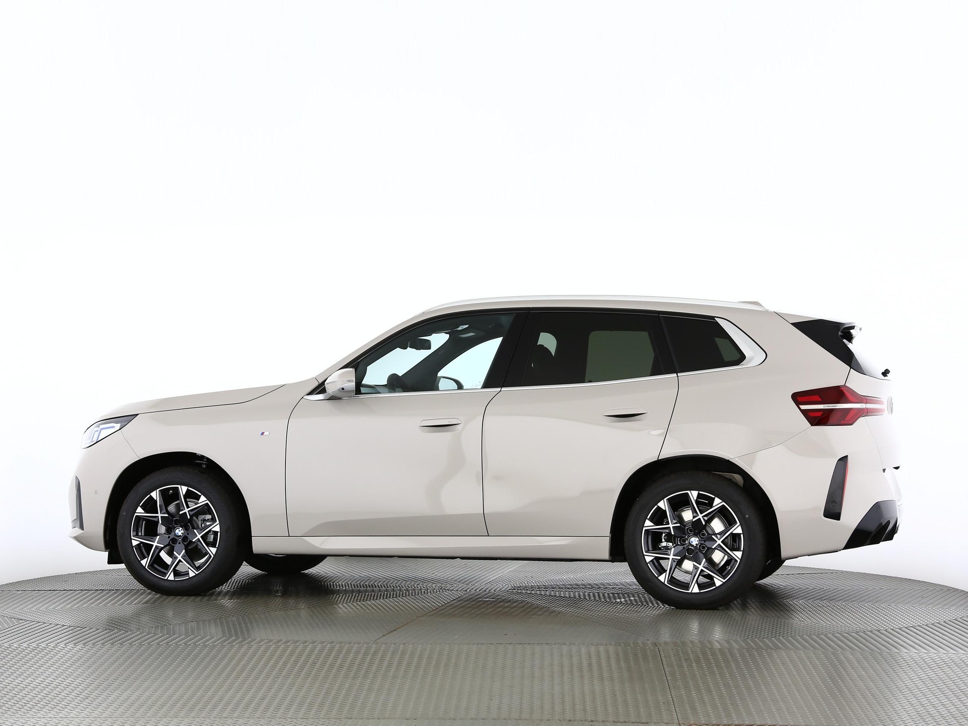 BMW X3 20d xDrive-image-12
