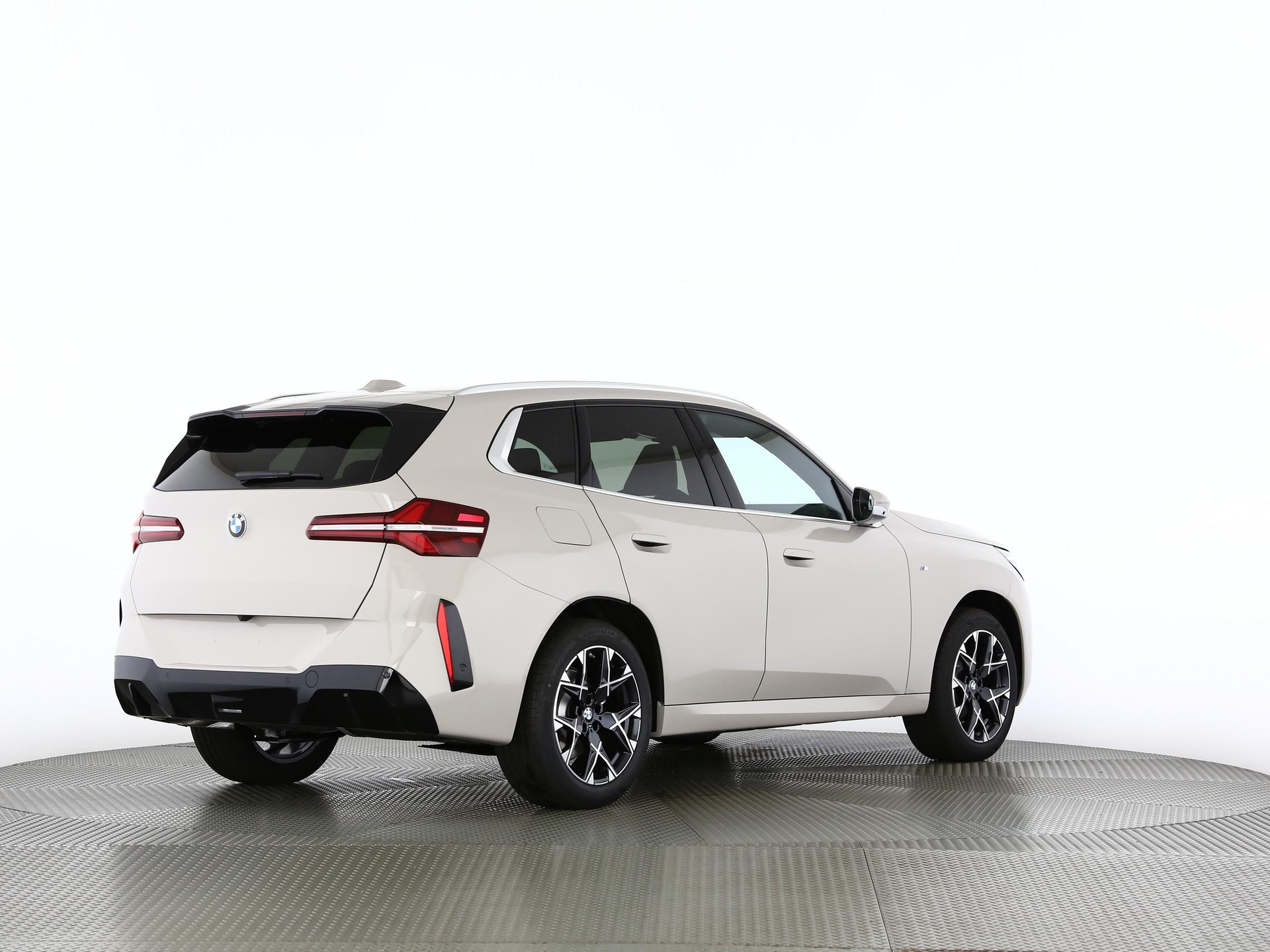 BMW X3 20d xDrive-image-19