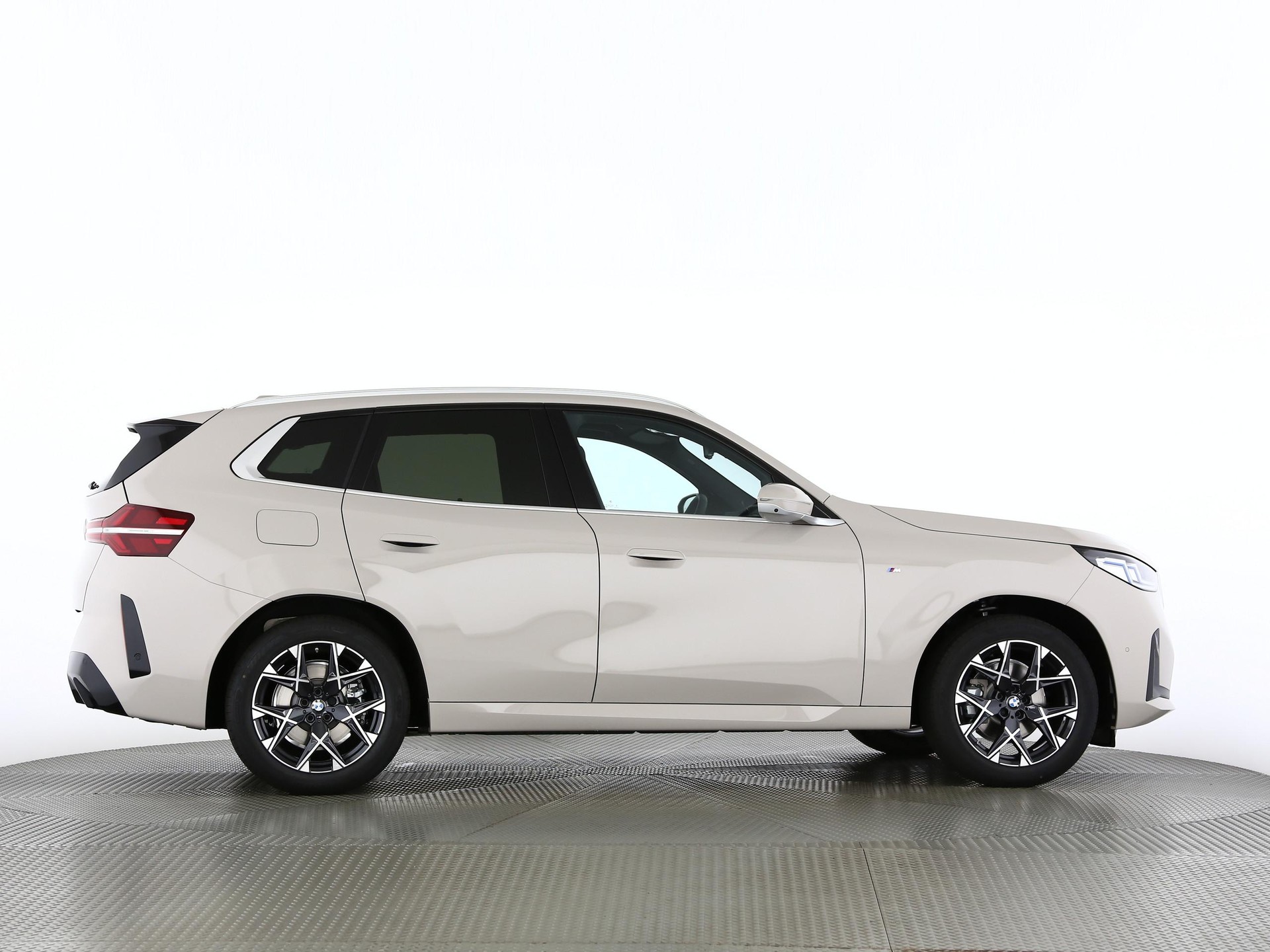 BMW X3 20d xDrive-image-22