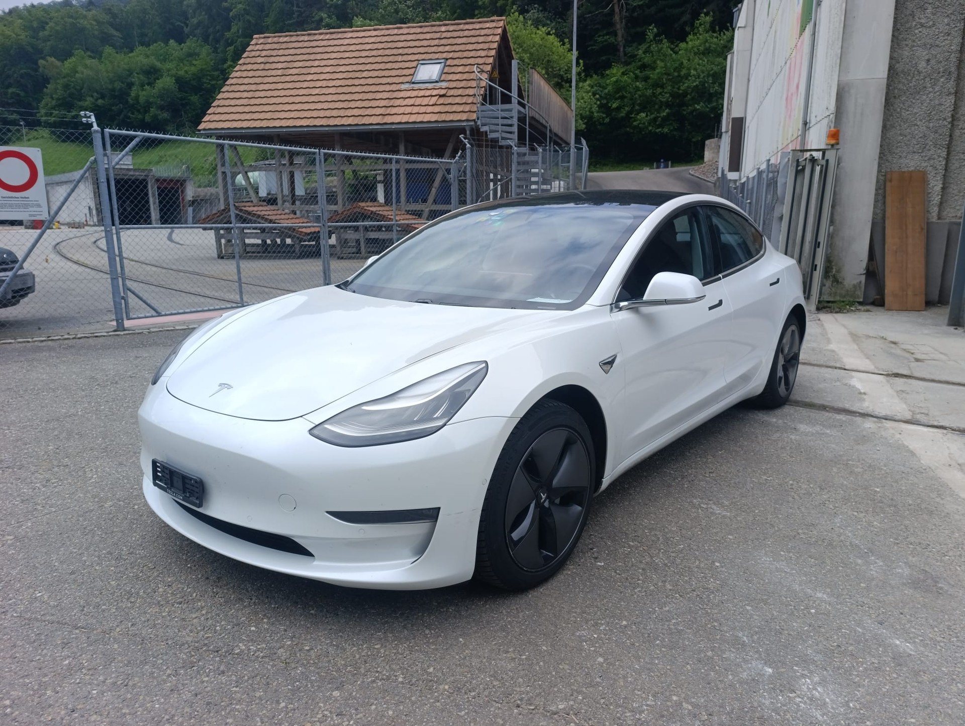 TESLA Model 3 Long Range Dual Motor AWD-image-0