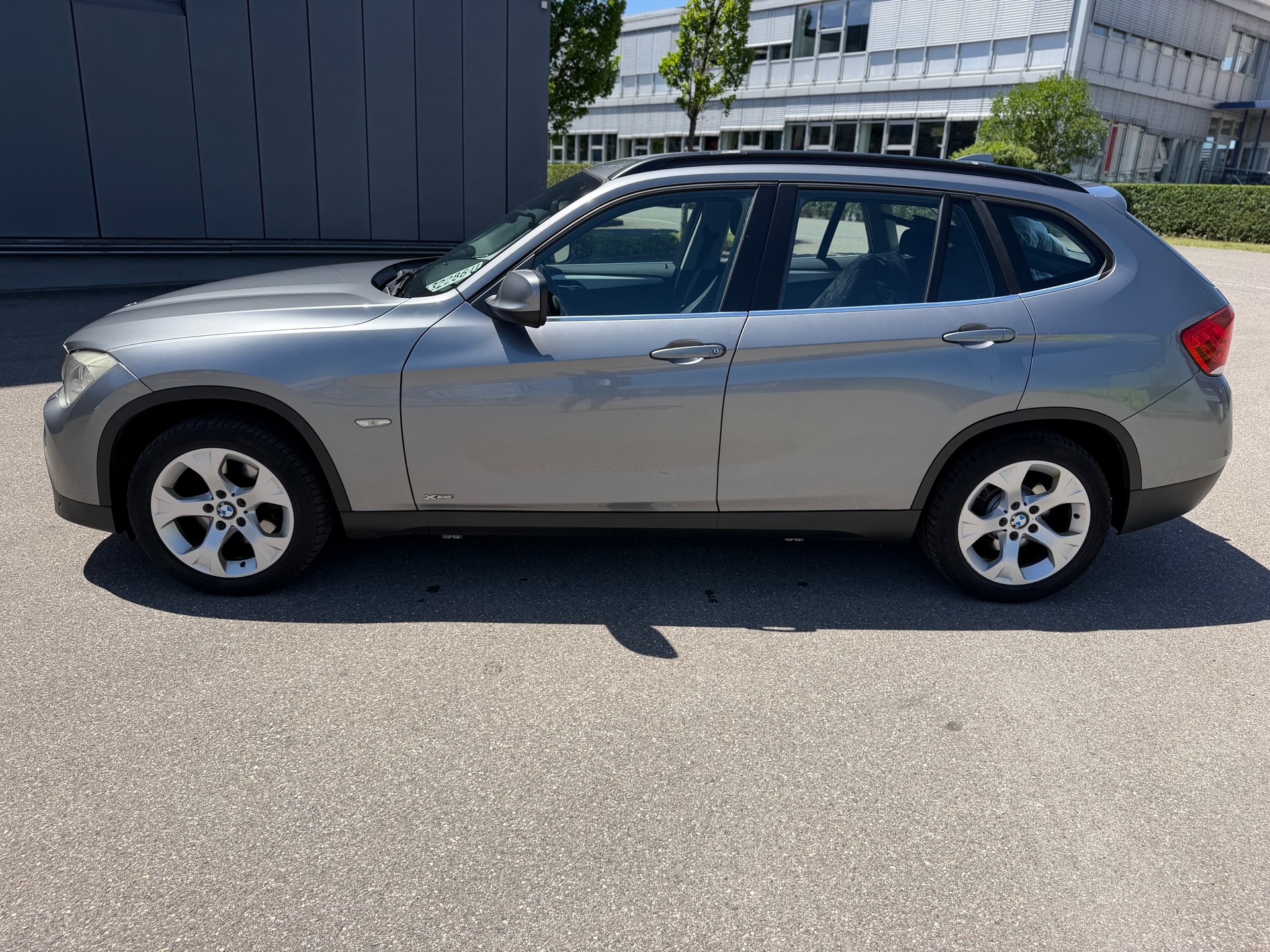 BMW X1 xDrive 23d Steptronic-image-18