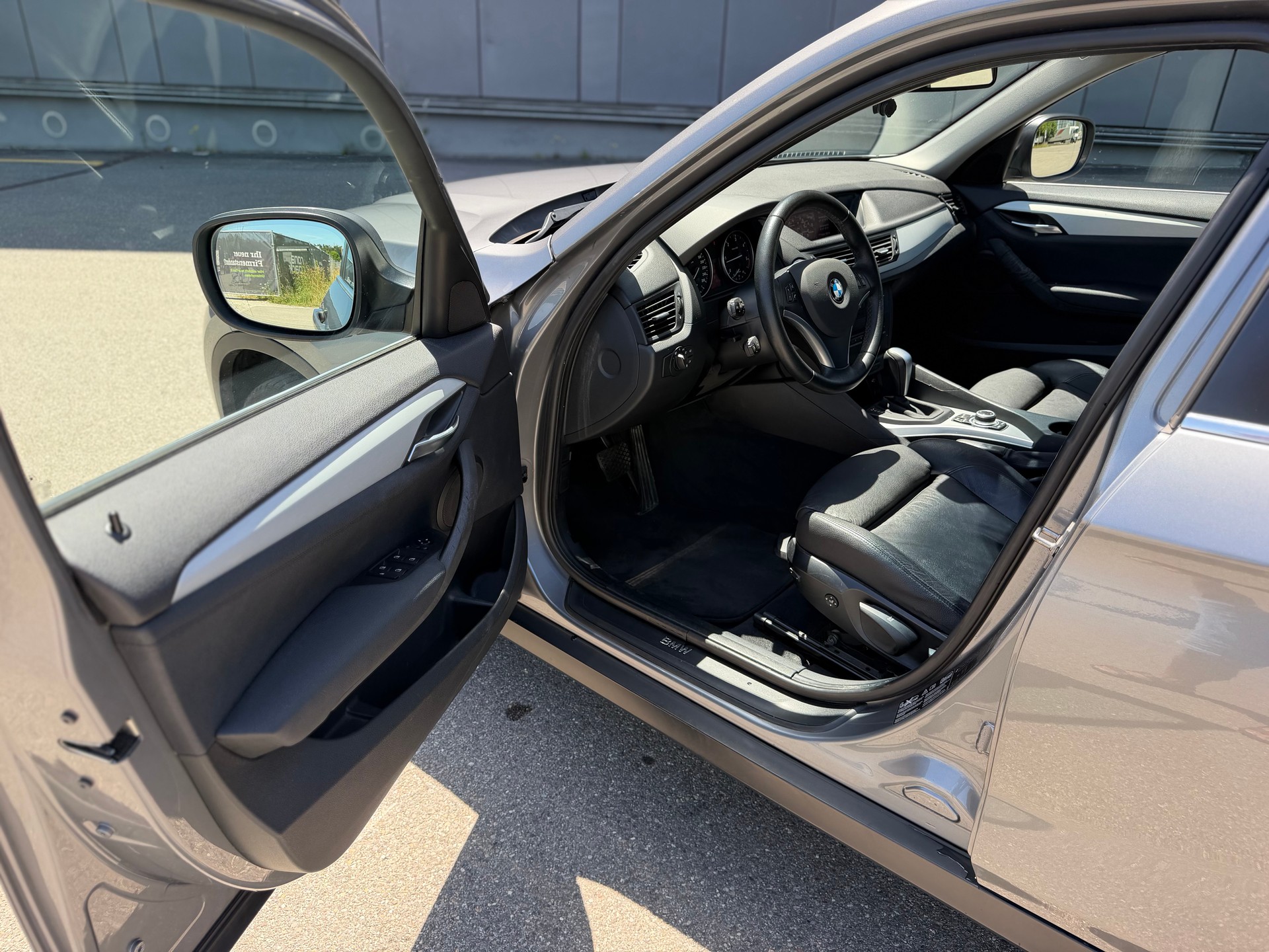 BMW X1 xDrive 23d Steptronic-image-16