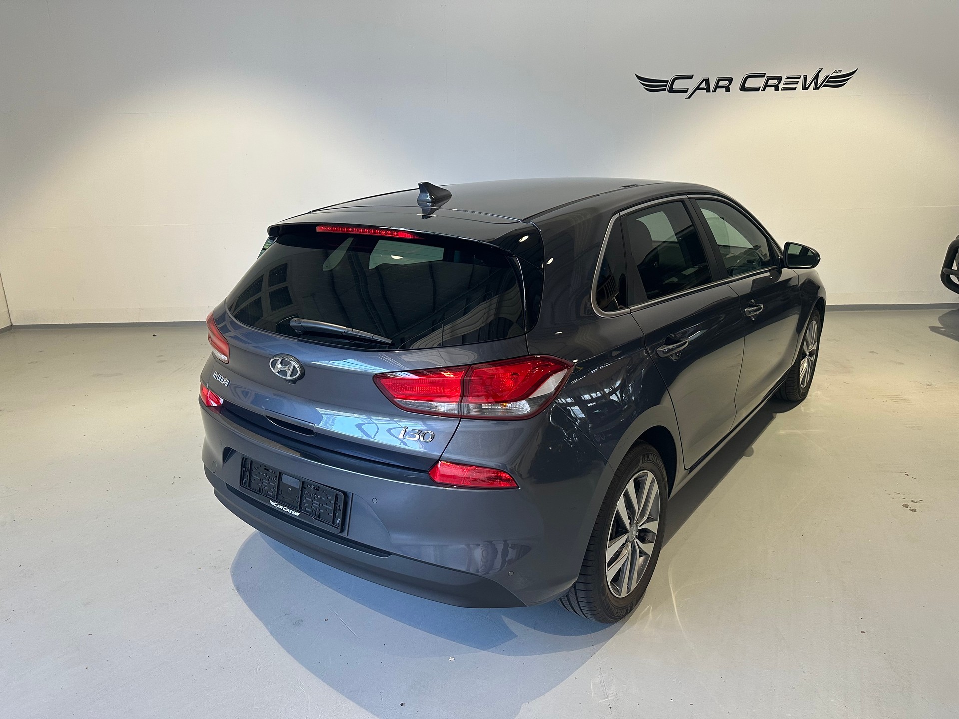 HYUNDAI i30 1.4 T-GDI Amplia DCT-image-14