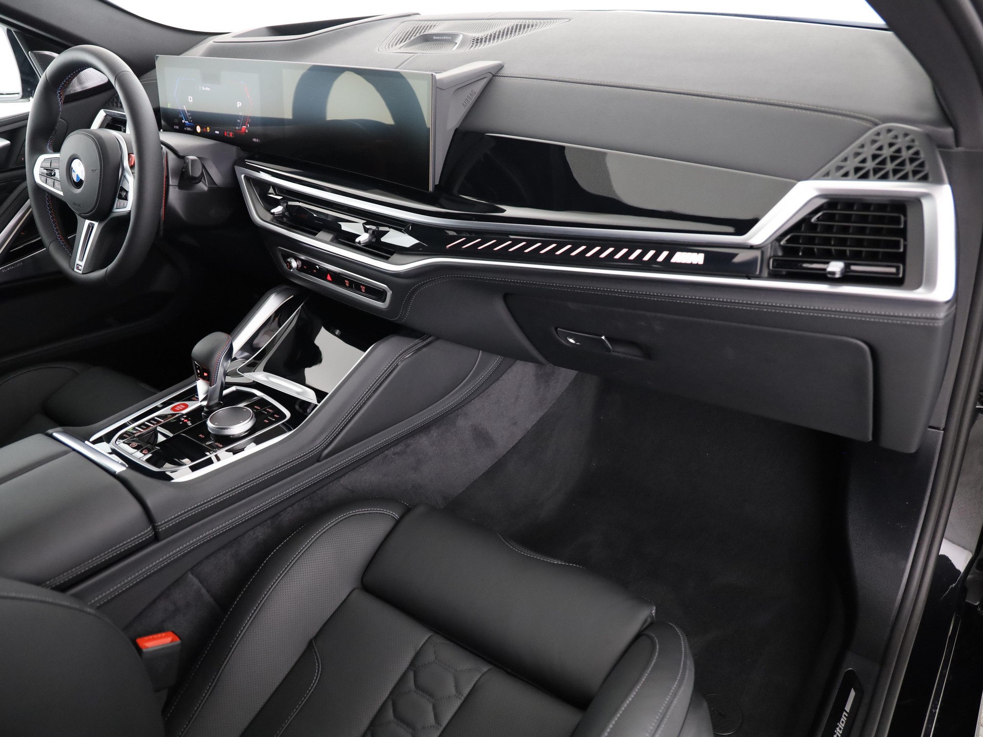 BMW X6 M Competition-image-14