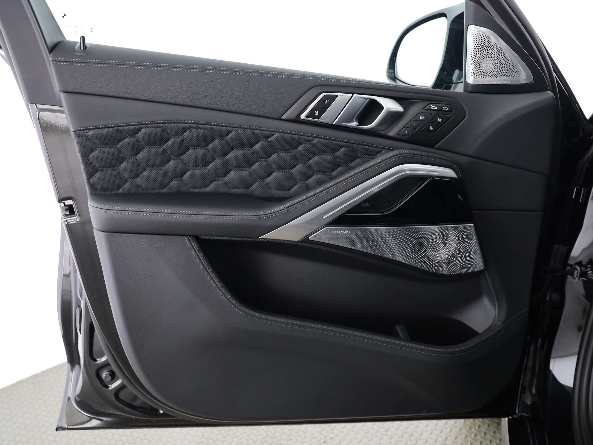 BMW X6 M Competition-image-7
