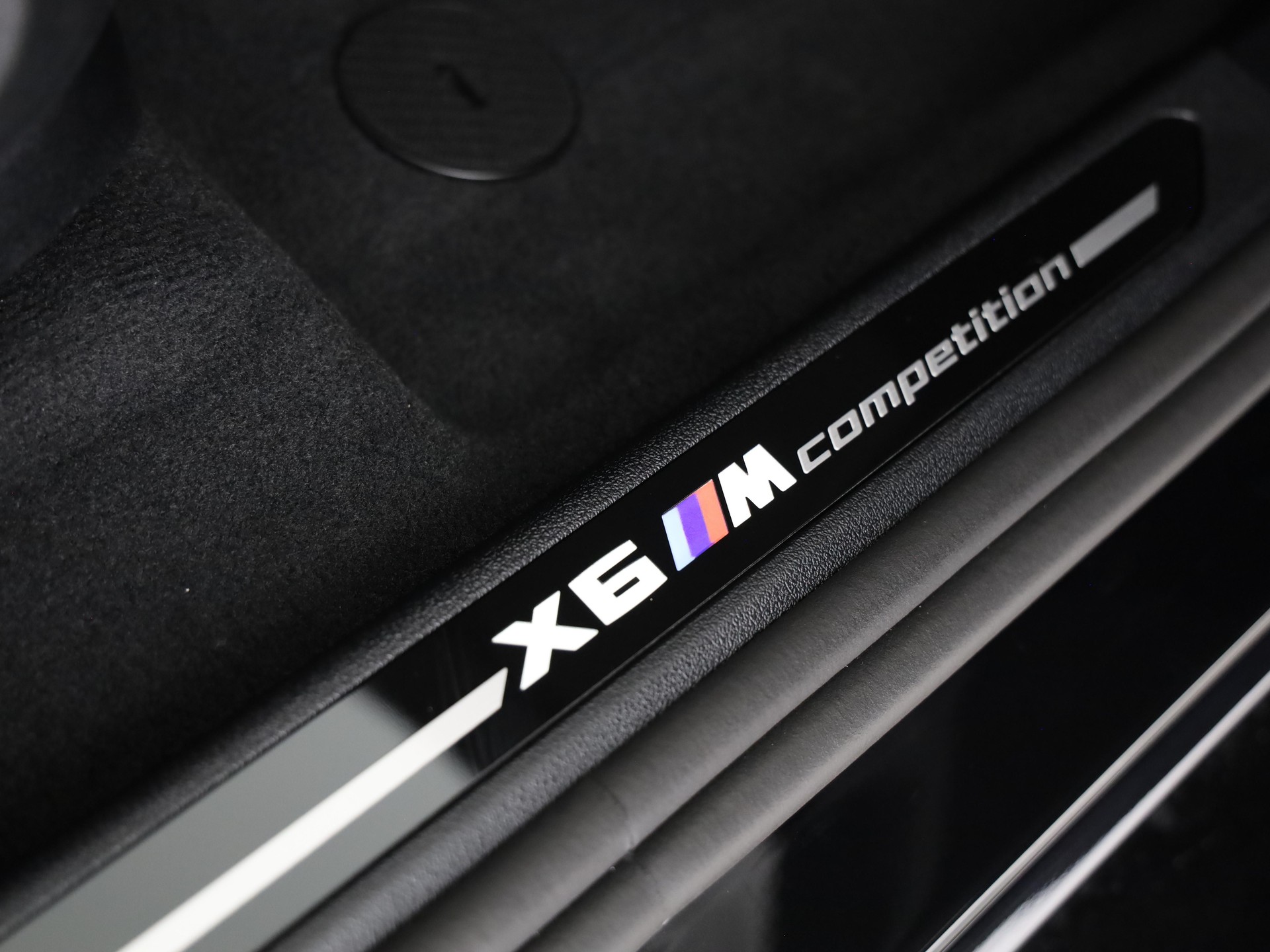 BMW X6 M Competition-image-16