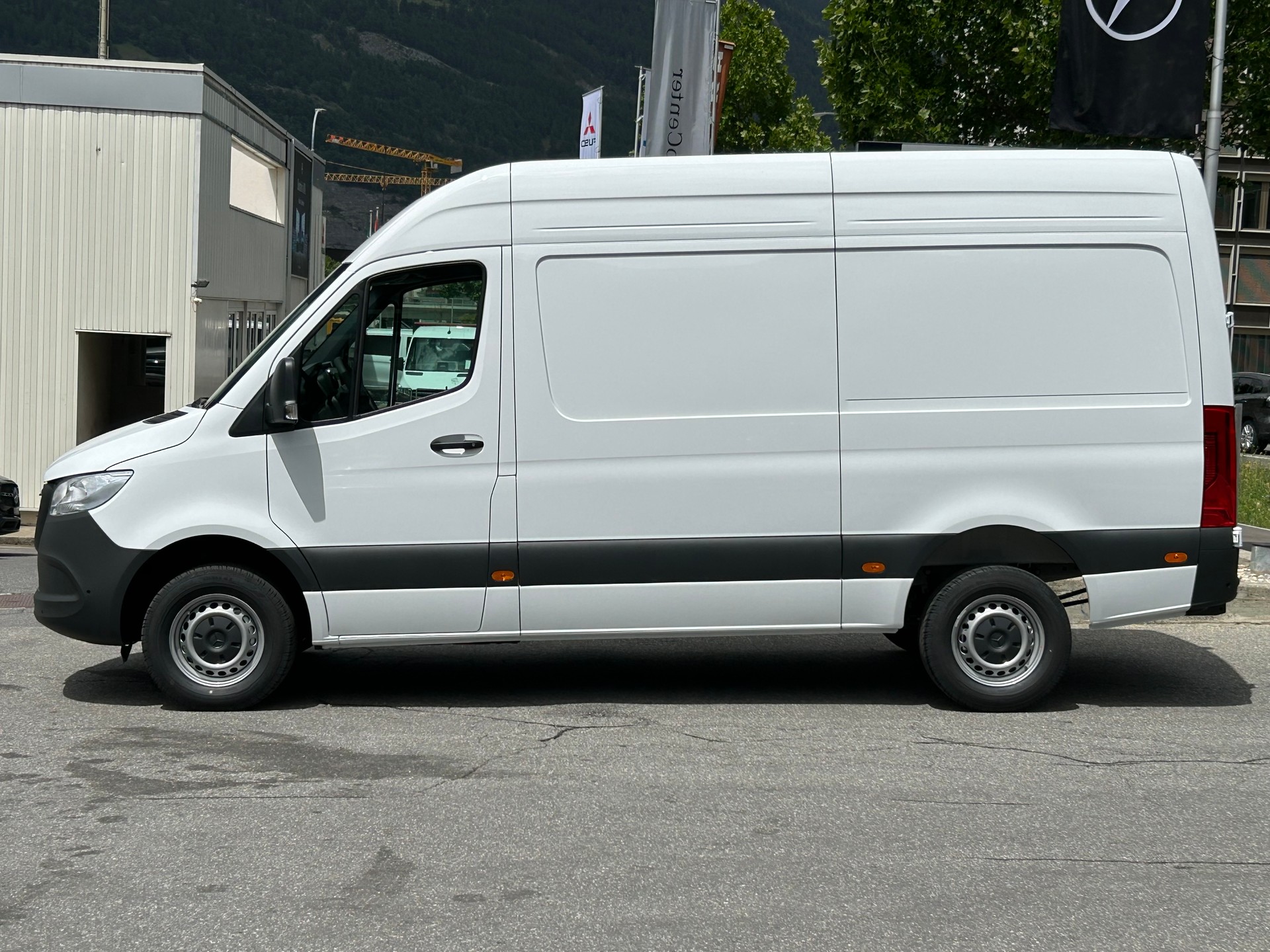 MERCEDES-BENZ Sprinter 317 CDI PRO KA Standard-image-3