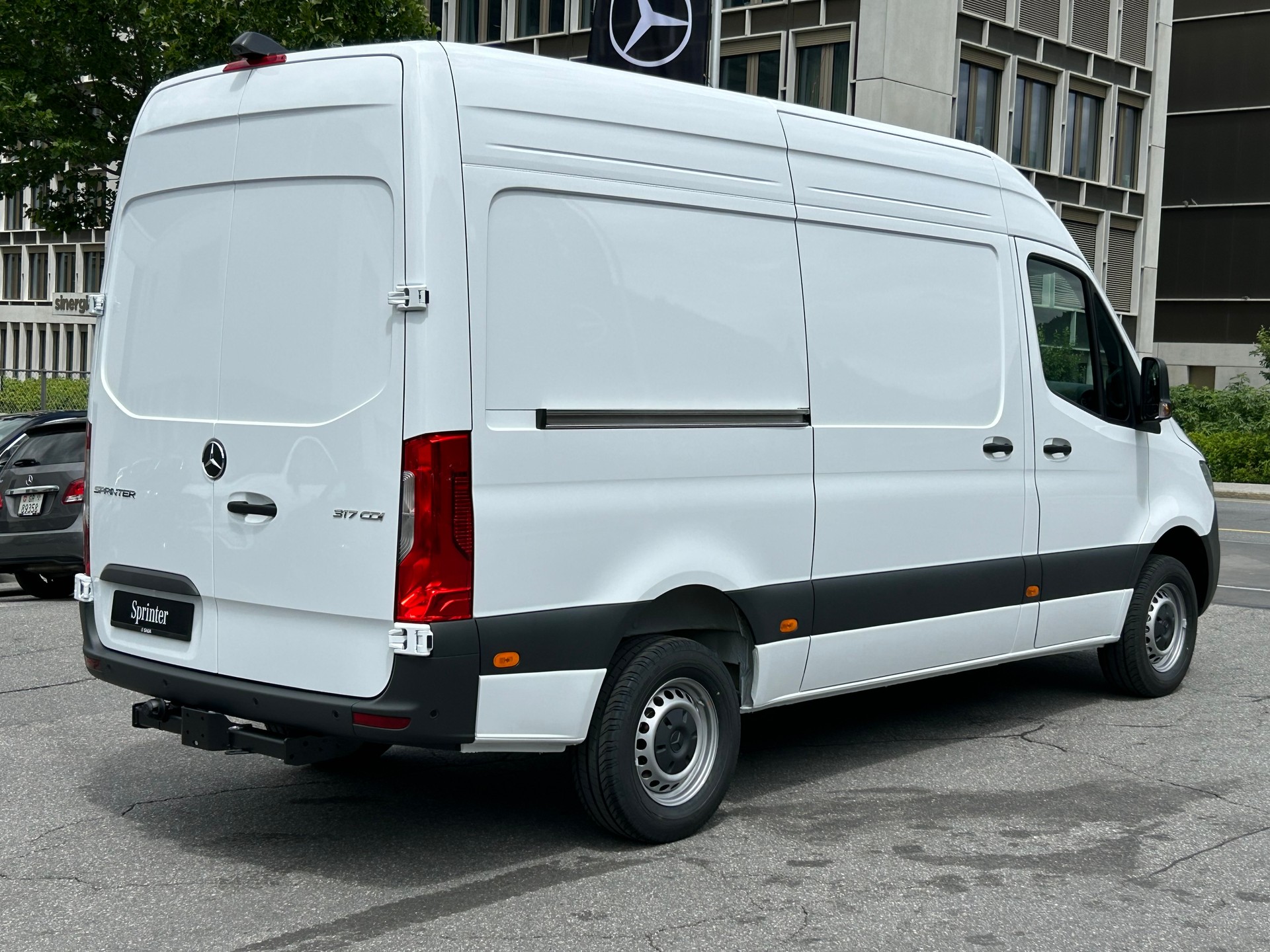 MERCEDES-BENZ Sprinter 317 CDI PRO KA Standard-image-7