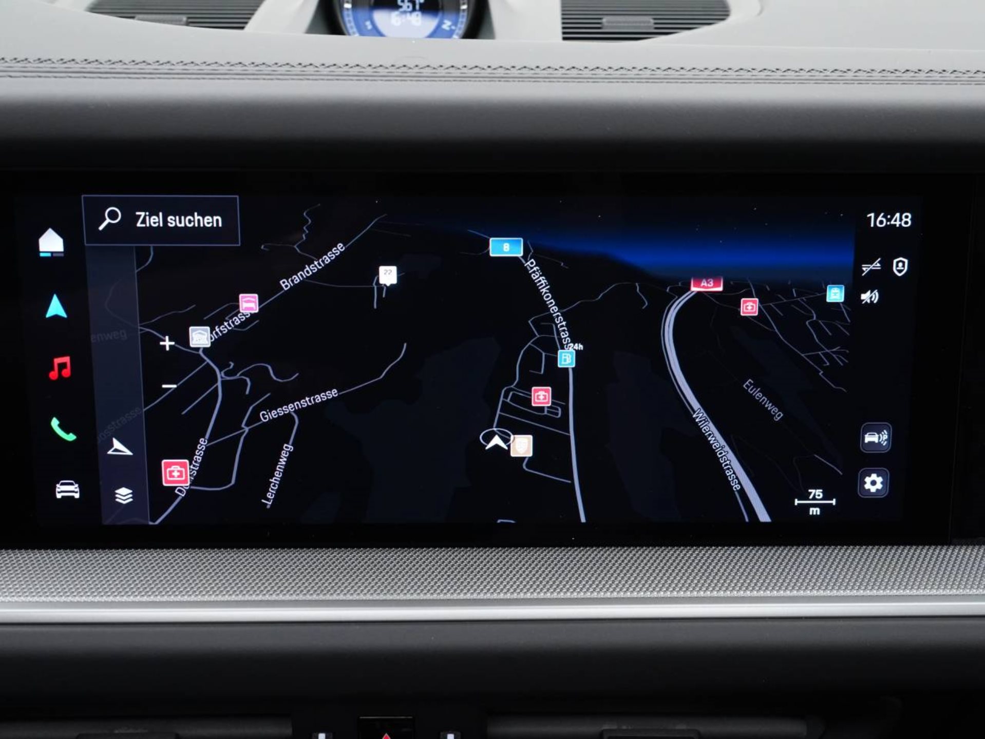 PORSCHE Cayenne S E-Hybrid-image-18