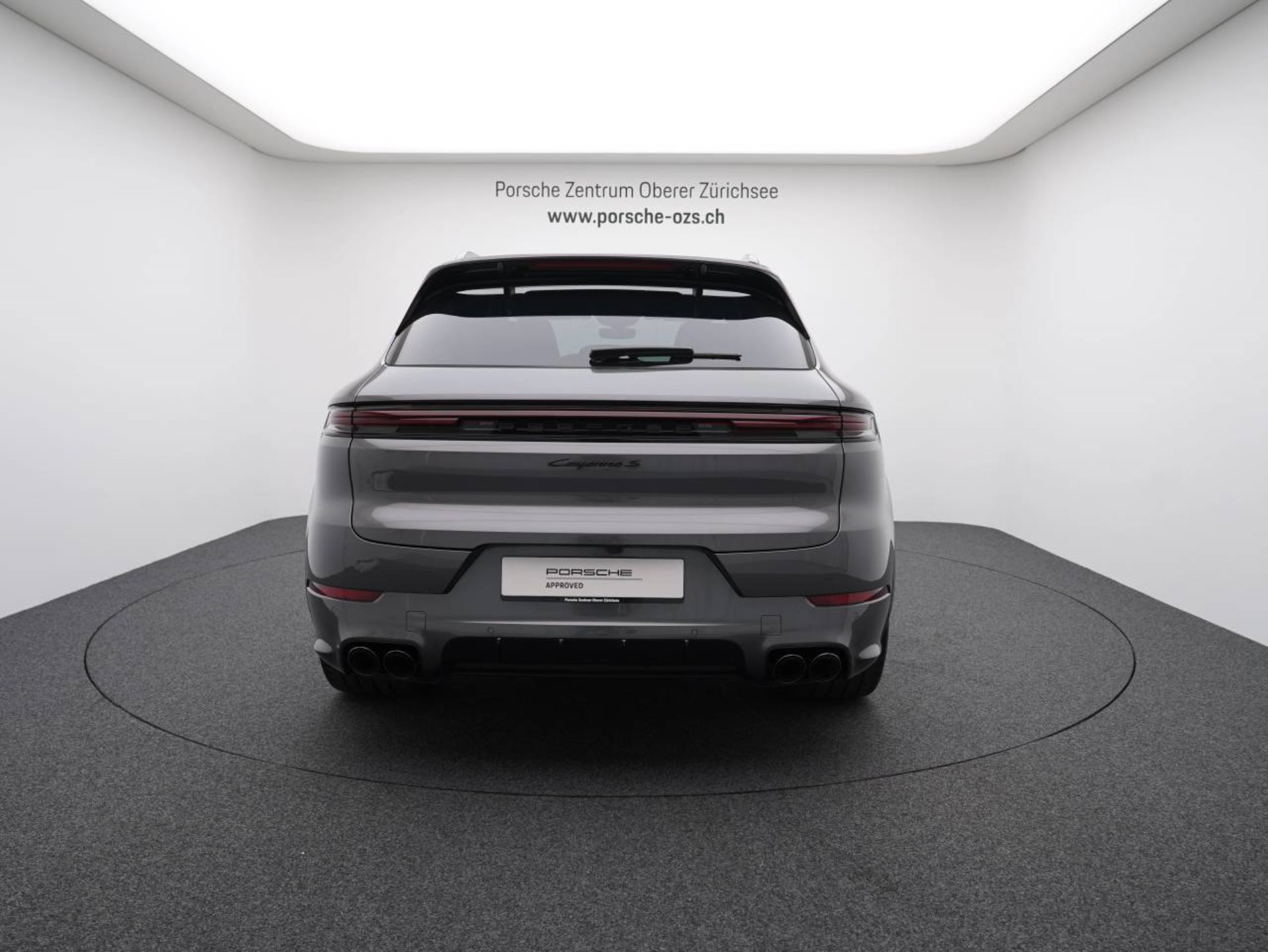 PORSCHE Cayenne S E-Hybrid-image-5