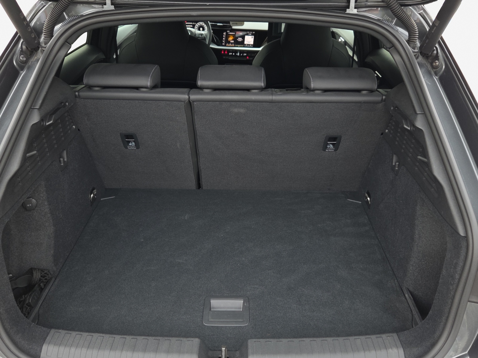 AUDI A3 Sportback 35 TFSI S line Attraction S-tronic-image-12
