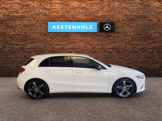 MERCEDES-BENZ A 180 Night Star-image-2