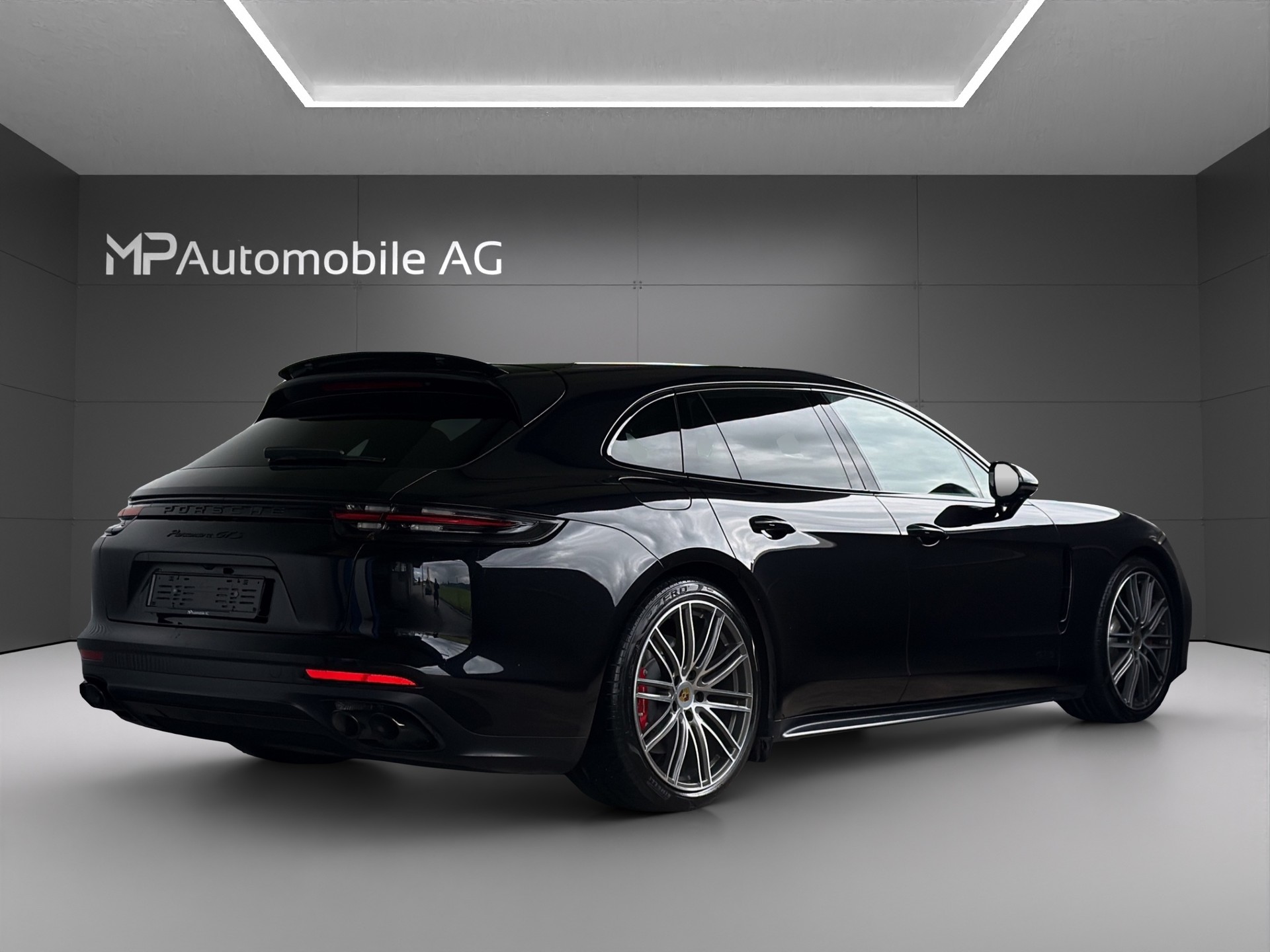 PORSCHE Panamera GTS Sport Turismo PDK-image-2
