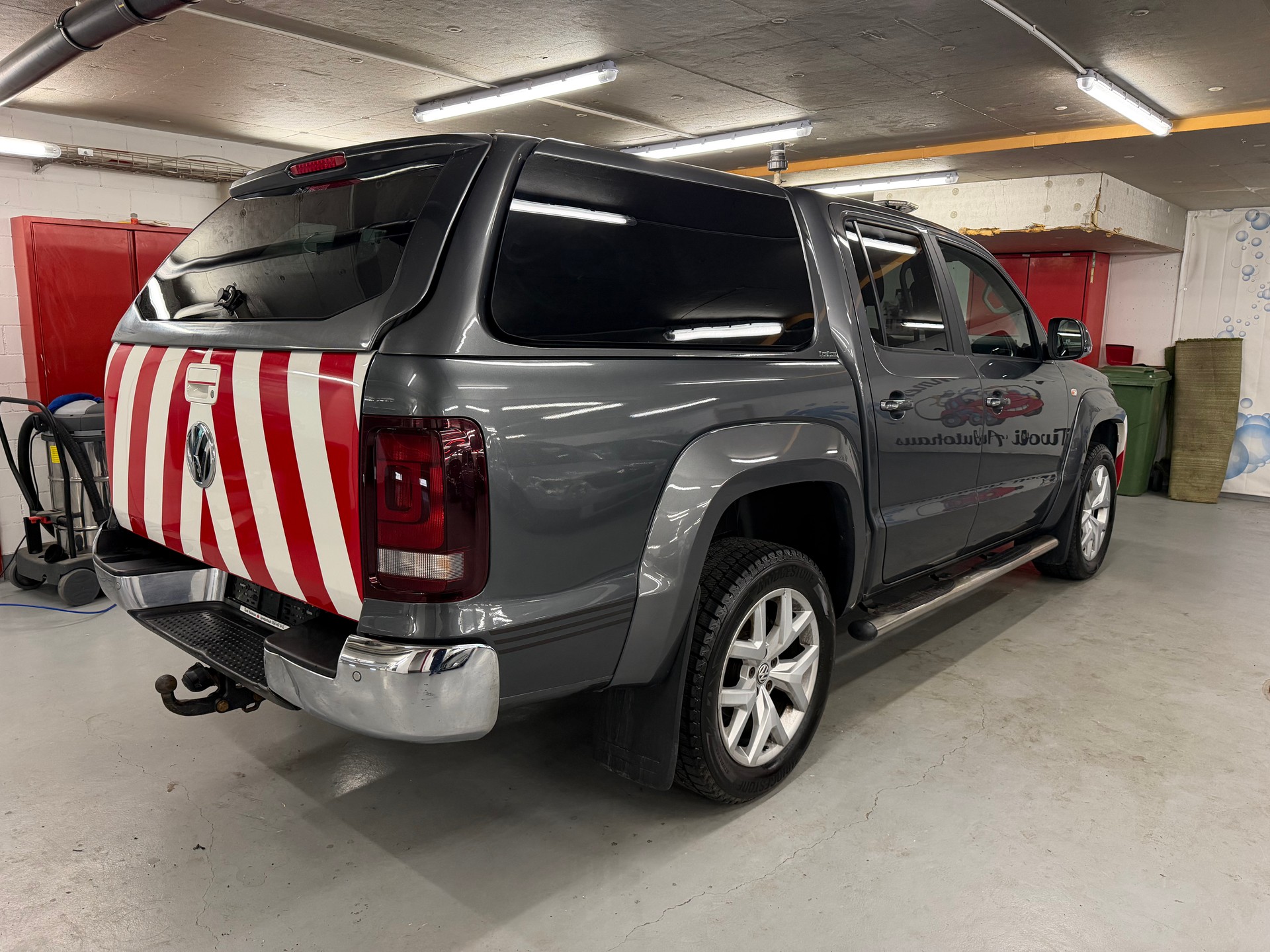 VW Amarok 3.0TDI Highline 4Motion Automatic-image-3