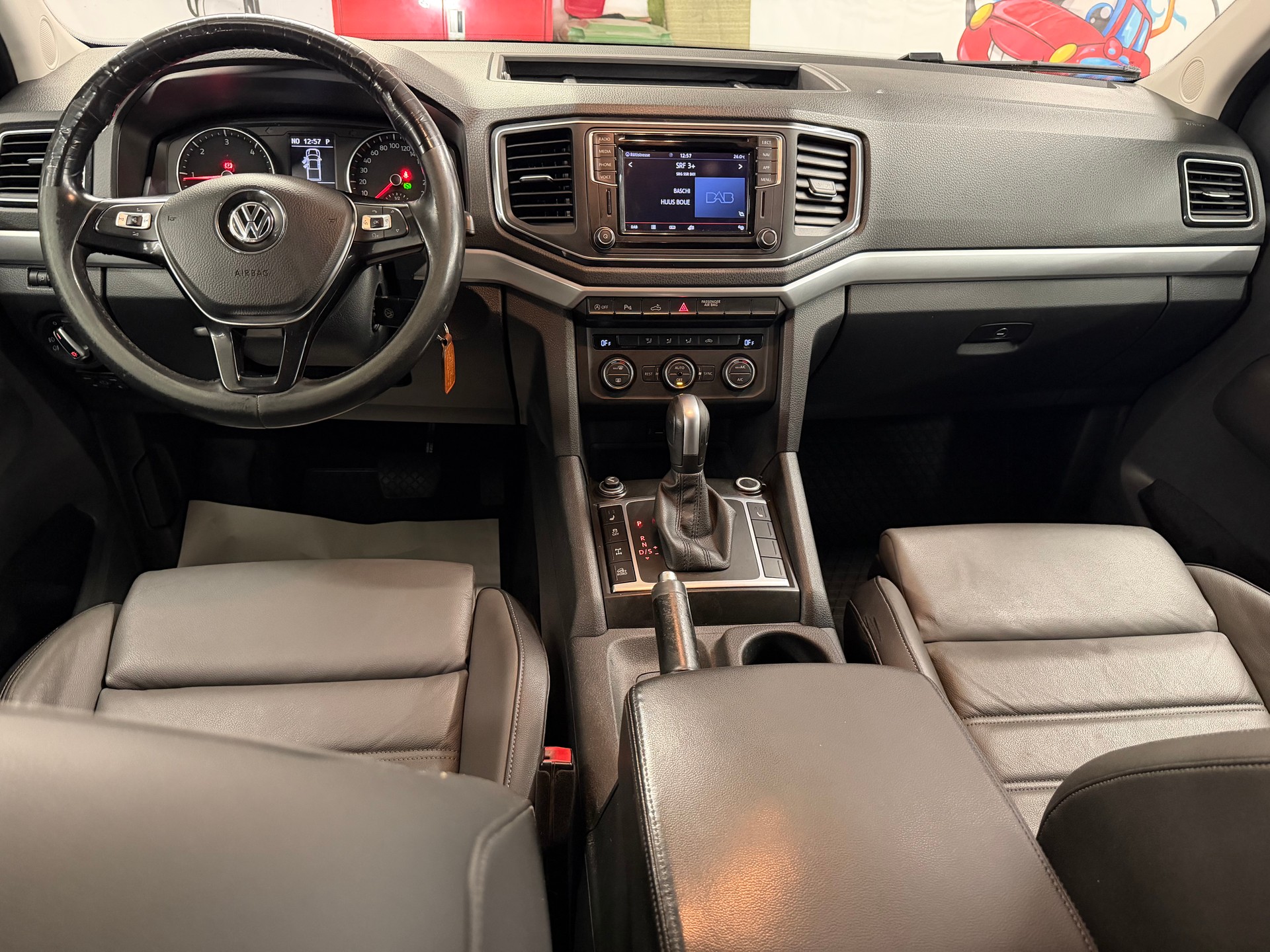 VW Amarok 3.0TDI Highline 4Motion Automatic-image-11