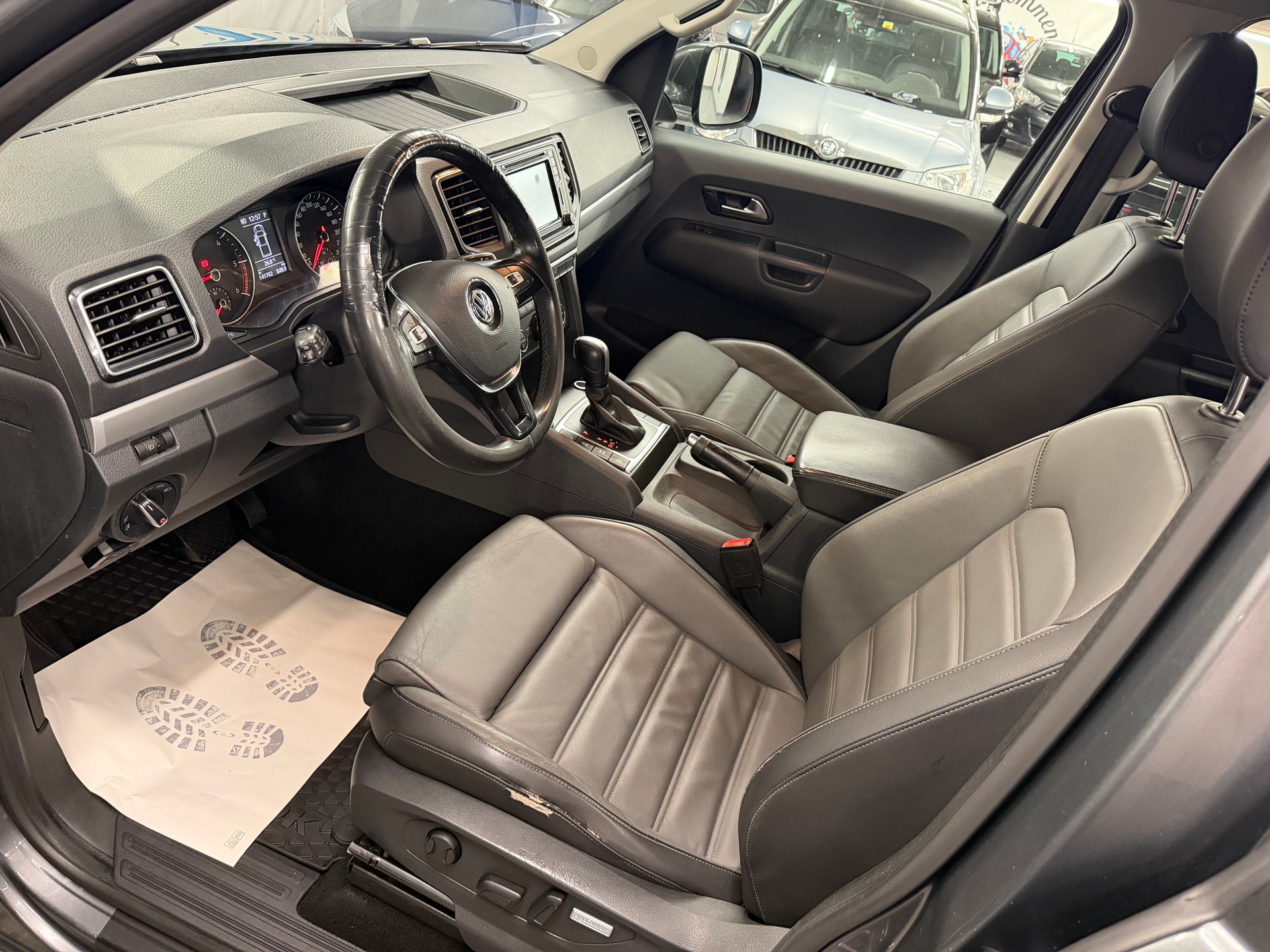 VW Amarok 3.0TDI Highline 4Motion Automatic-image-8