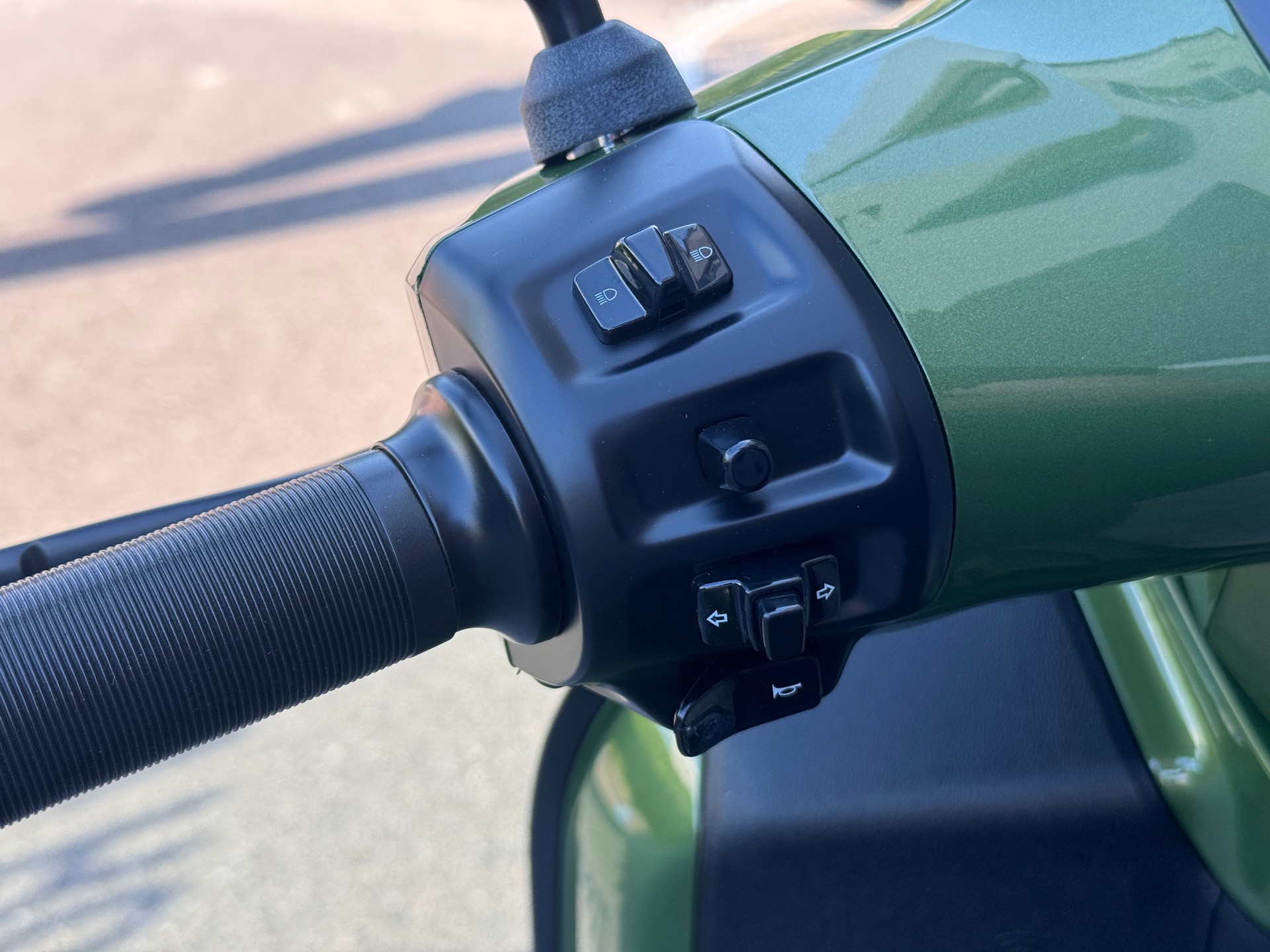 PIAGGIO Vespa GTS 125 Super RST Euro 5+-image-9