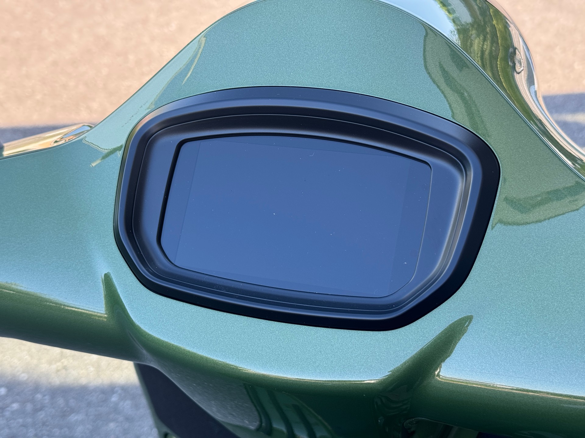 PIAGGIO Vespa GTS 125 Super RST Euro 5+-image-7