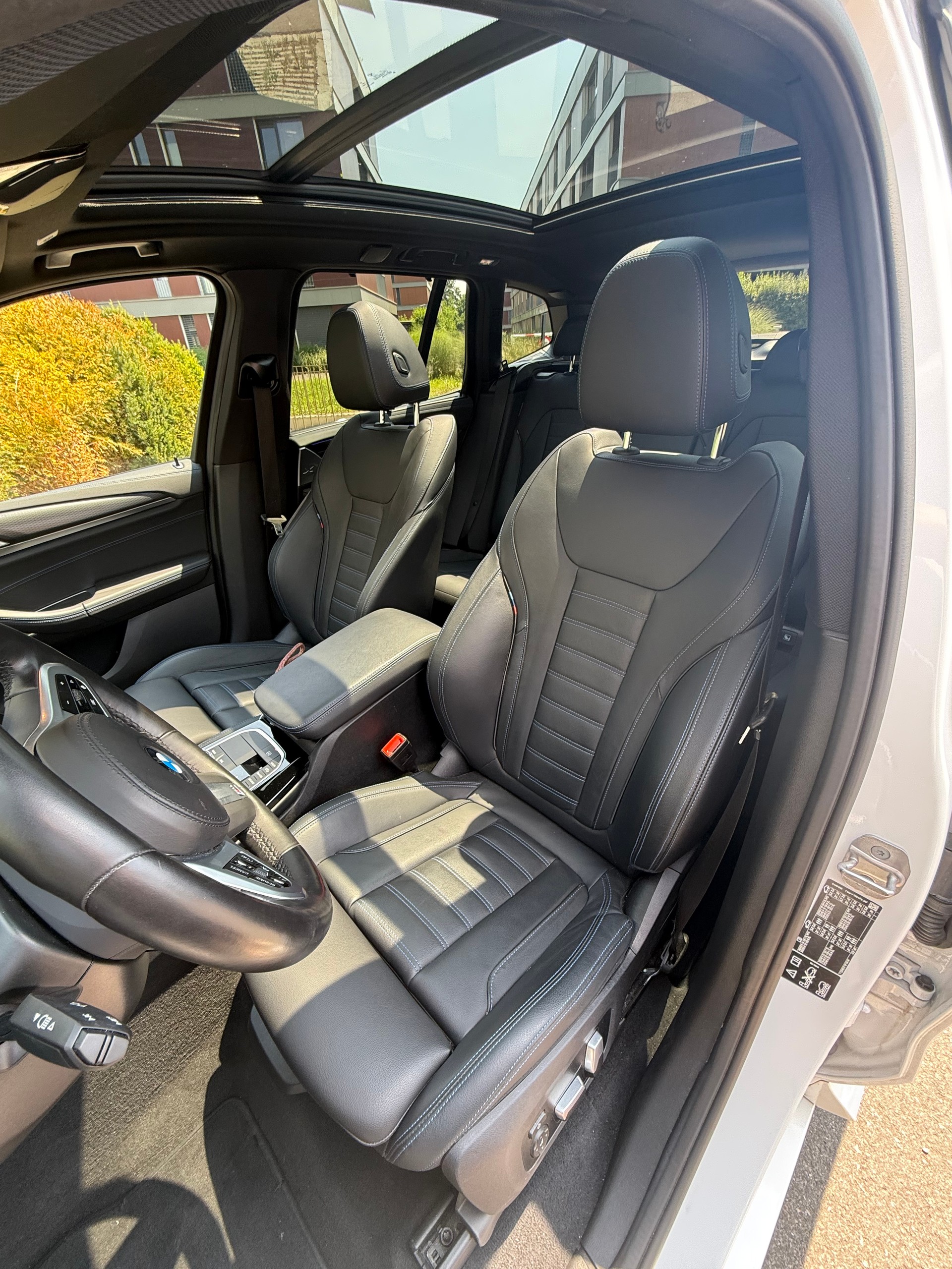 BMW 20d xDrive-image-4