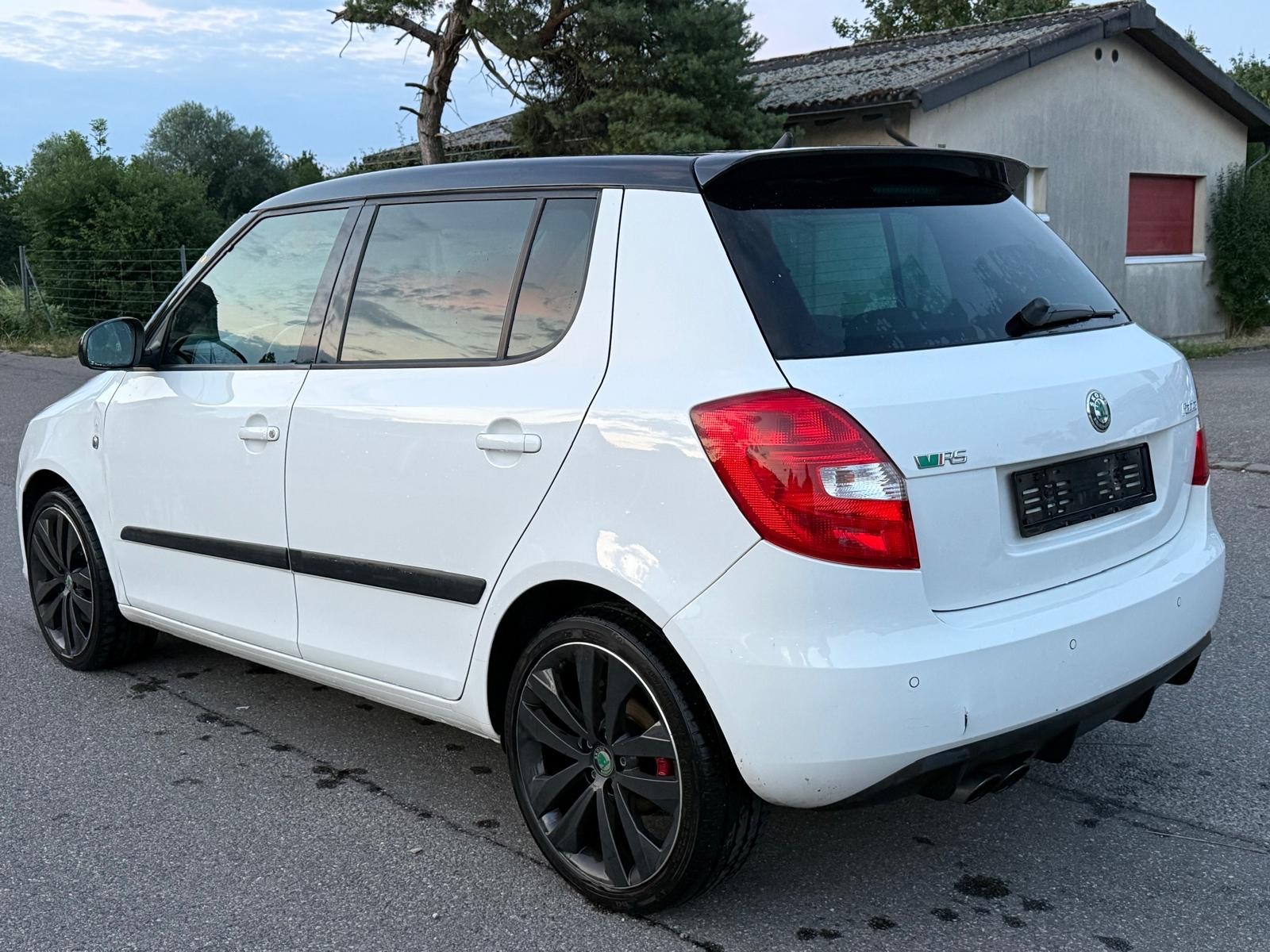SKODA Fabia 1.4 TSI VRS DSG-image-6