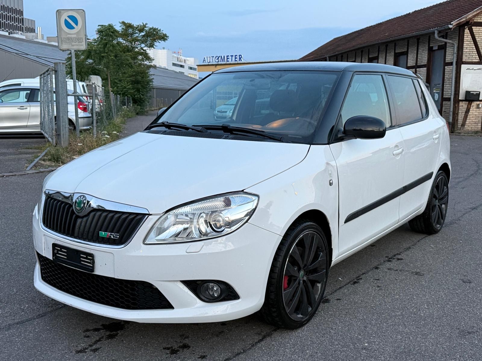 SKODA Fabia 1.4 TSI VRS DSG-image-0