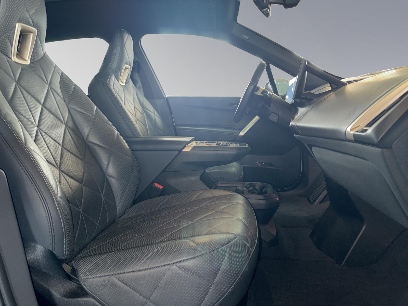 BMW iX xDrive50-image-17