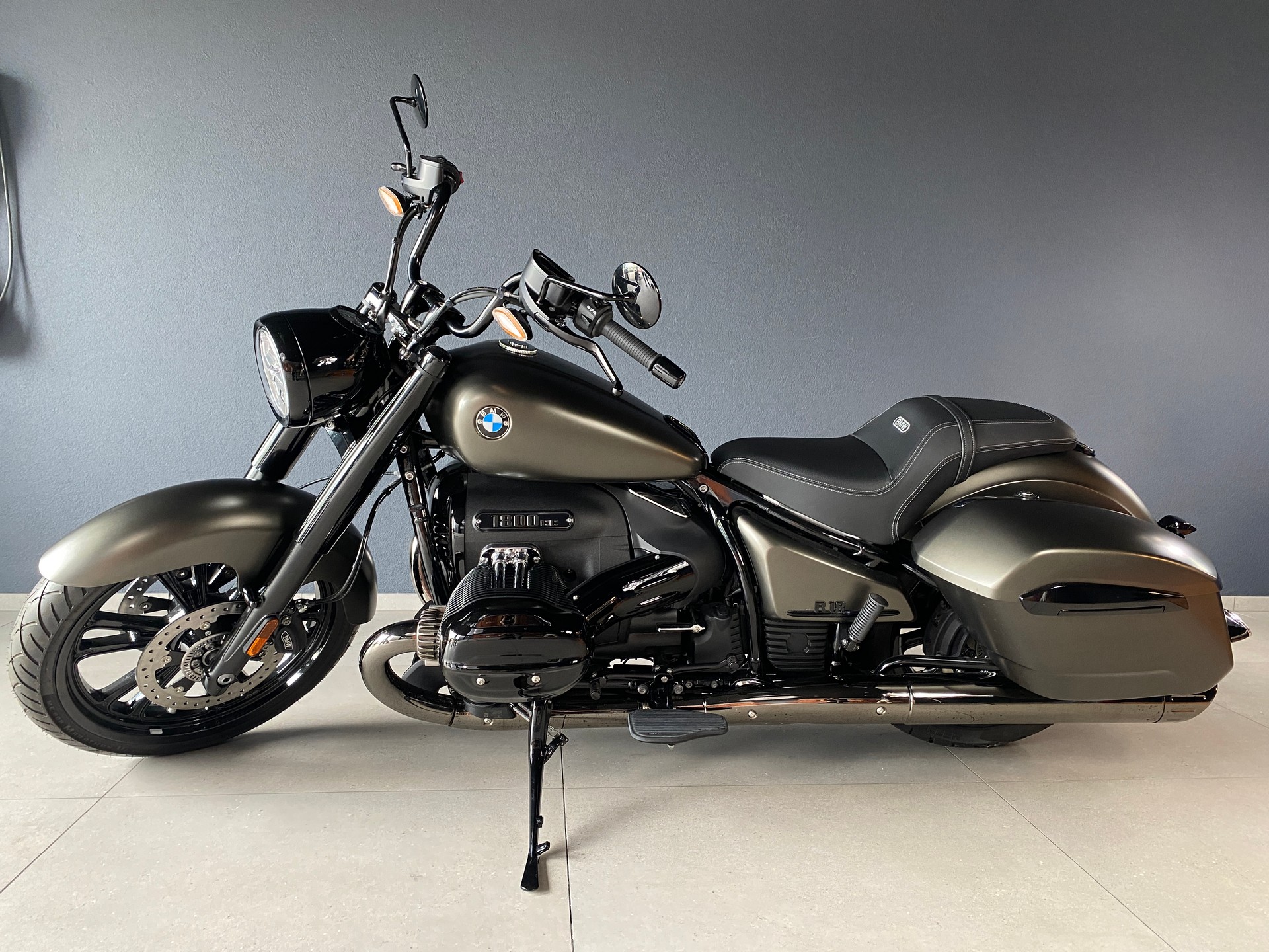 BMW R 18 Roctane-showroom-element-1